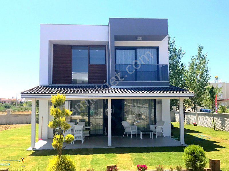 Kuşadası Güzelçamlı Satılık Villa Woox'dan Güzelçamlı Da Satılık Lüks Müstakil Villa