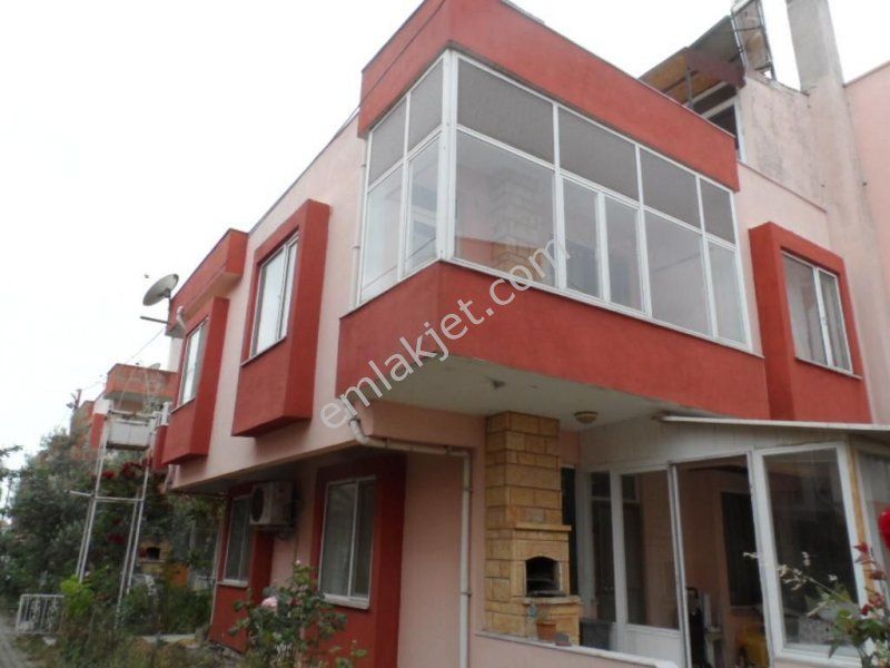 Emlakcidan Canakkale Lapseki Cardak Bld Gaziyakupbey Mahallesi 5 2 Satilik Yazlik 330 000 Tl 6901421