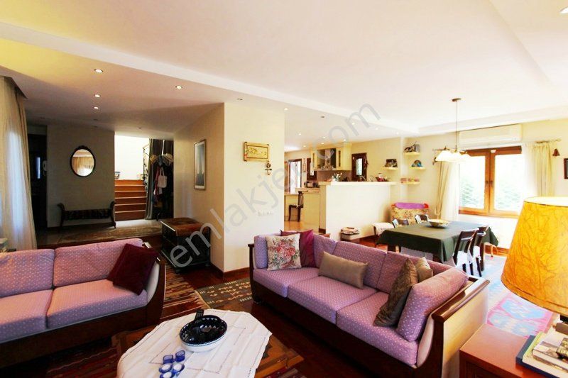 Emlakçıdan Muğla Bodrum Bitez Mahallesi 3+1 Satılık Daire 3.795.604 TL