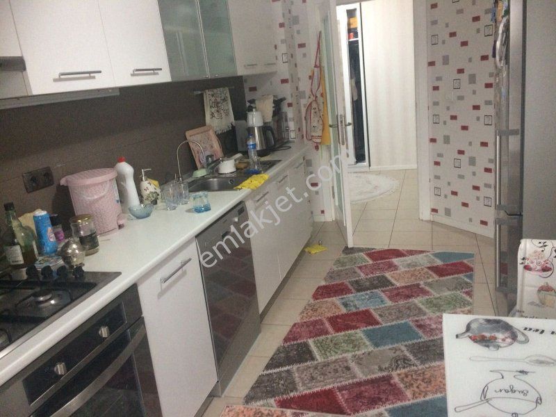 Emlakcidan Basaksehir 3 1 140 M2 650 000 Tl Satilik 6779476
