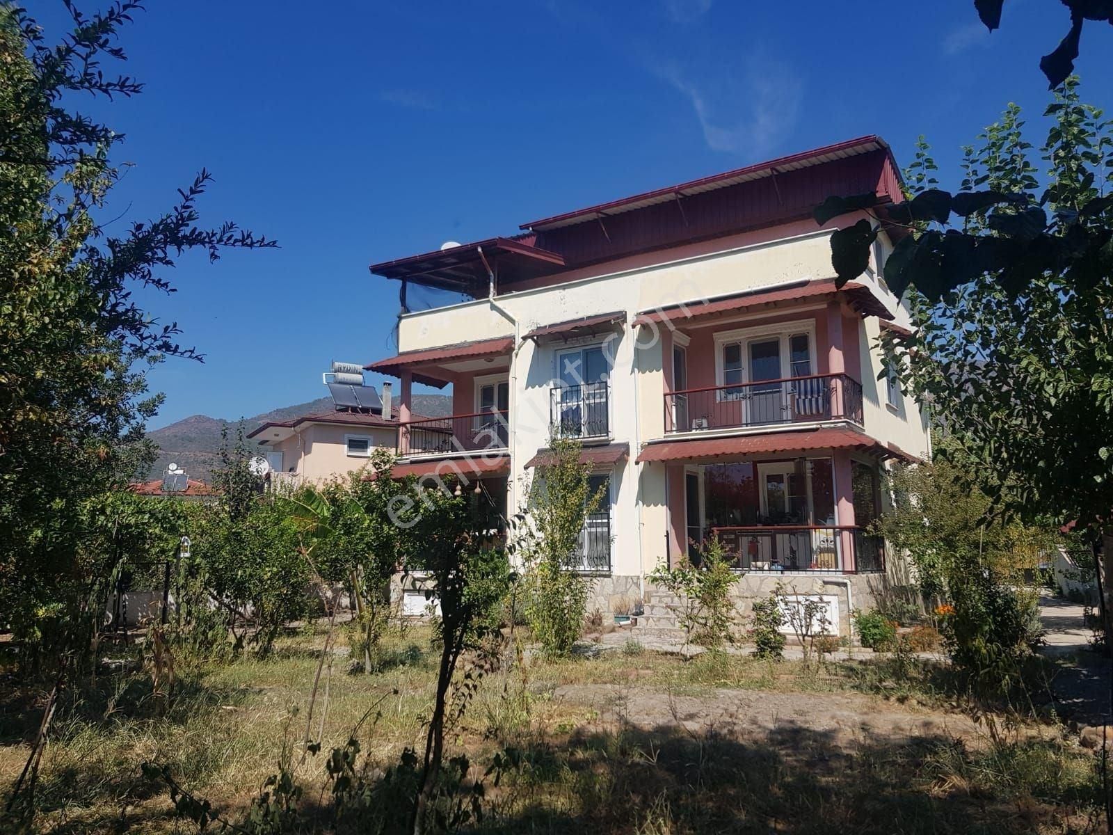 Köyceğiz Toparlar Satılık Villa Muğla Köyceğiz Toparlar Mh 270m2 5+2 Trıpleks Villa