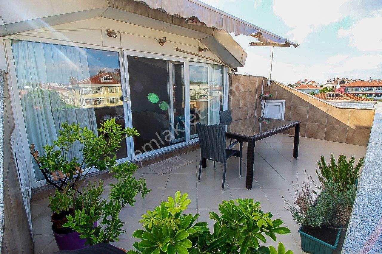 Yeşilköy De 2 Teraslı Çatı Katı 3+1, 10 Yaşında İskanlı 2 Banyo - Görsel 11