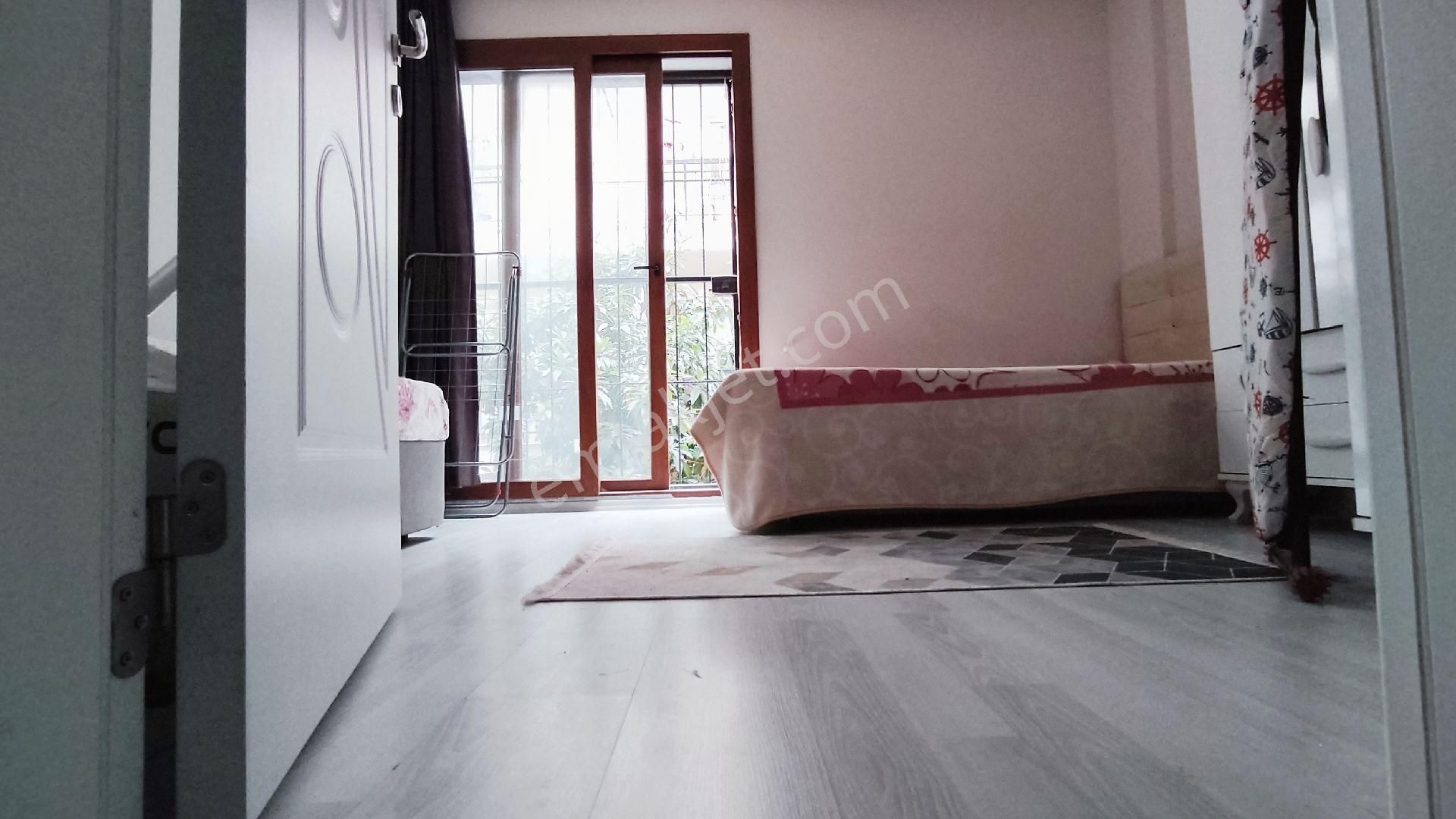 Buca Atatürk Kiralık Daire Buca'da Üniversite Yakını 1+1 Eşyalı Kiralık Daire