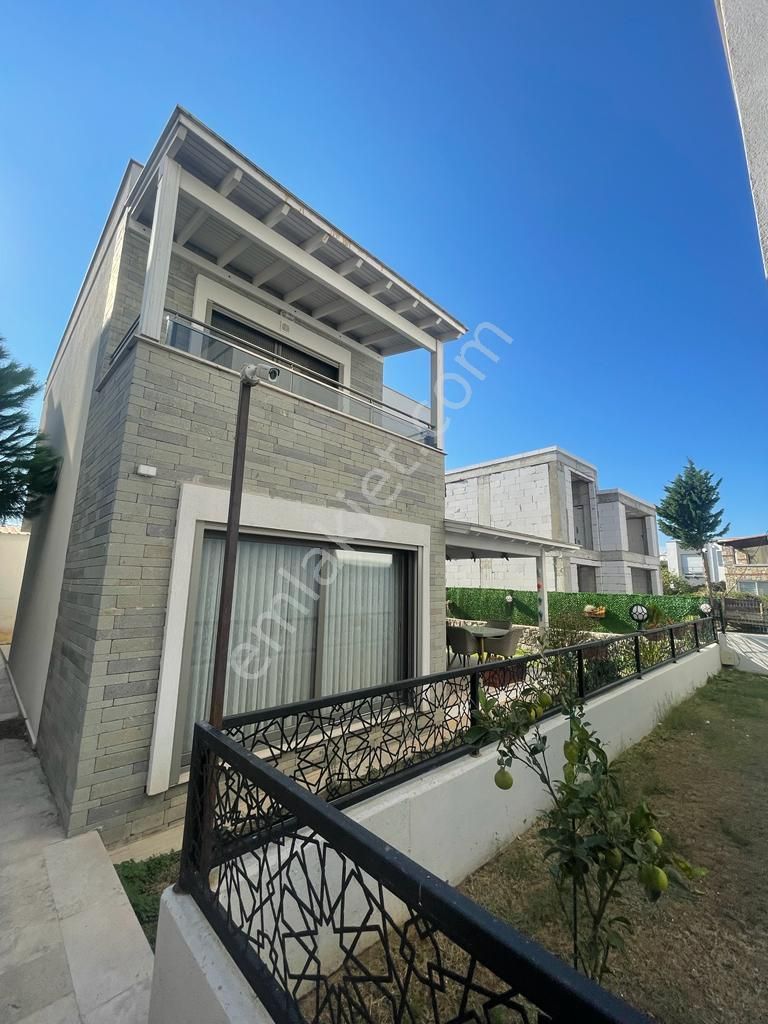 T.reis Bahçelievler Mahallesi'nde Satılık 4+1 Müstakil Dubleks - Görsel 25