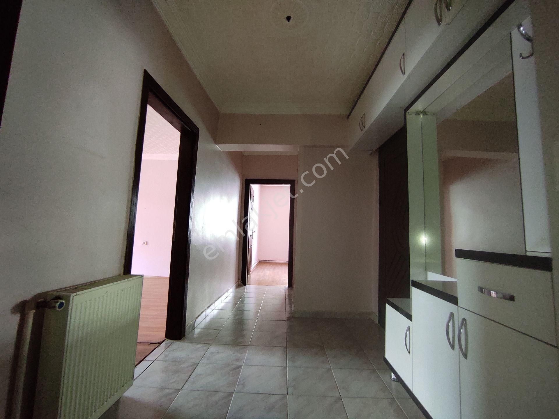 Emlakcidan Ankara Sincan Plevne Mahallesi 3 1 Kiralik Daire 950 Tl 10172006
