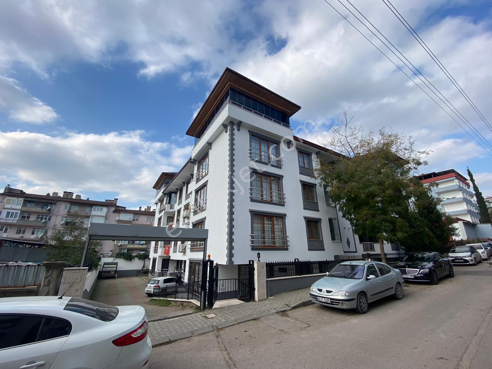 emlakcidan kocaeli korfez mimar sinan mahallesi 3 1 satilik daire 382 000 tl 10175139