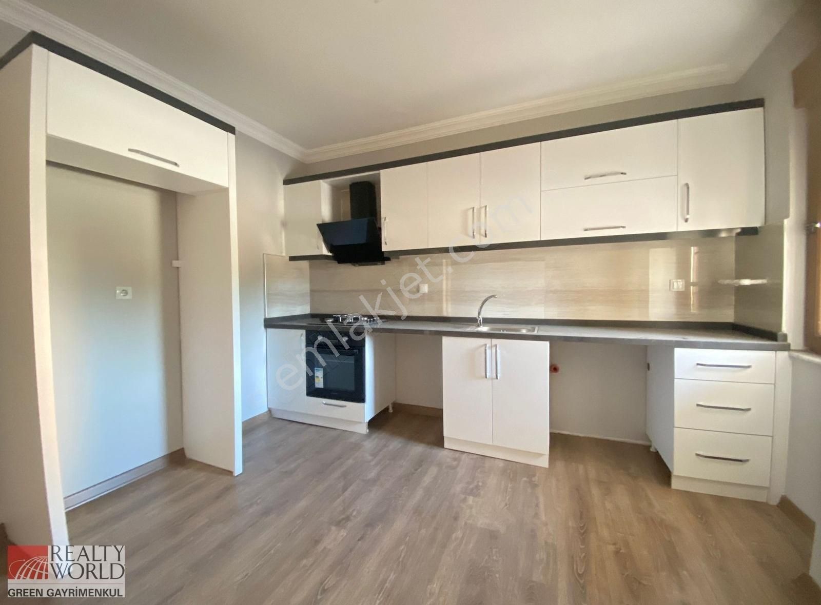 emlakcidan antalya muratpasa kircami mahallesi 2 1 kiralik daire 4 500 tl 10190829