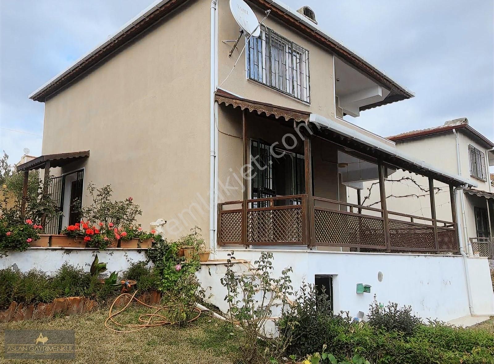 emlakcidan tekirdag suleymanpasa bahcelievler mahallesi 3 1 kiralik villa 7 000 tl 10191279