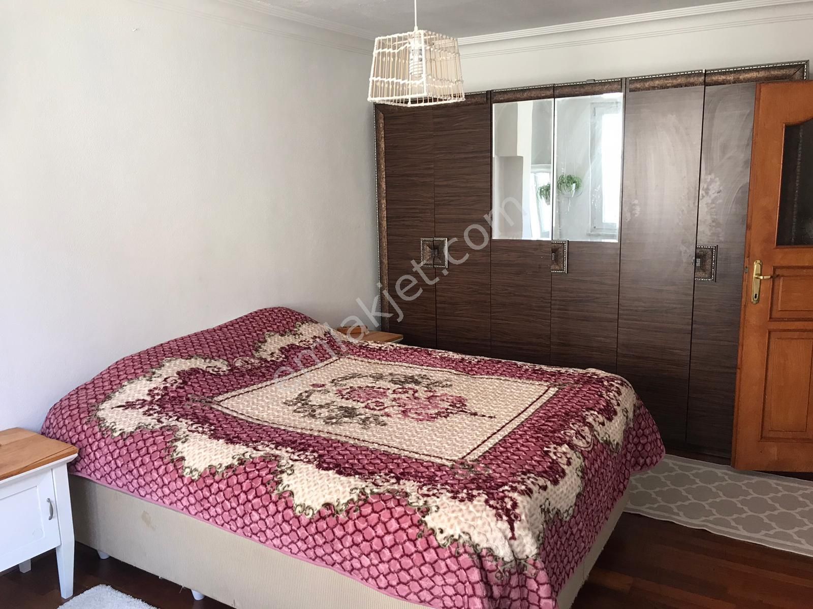 Mustakıl Bakımlı 2 Katlı Bına - Görsel 3