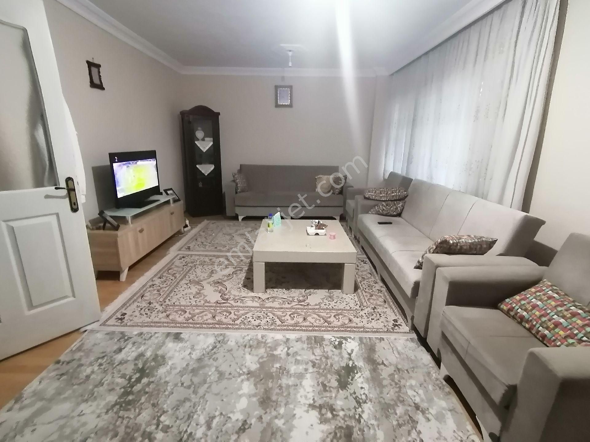 Usak Satilik Ev Emlakjet