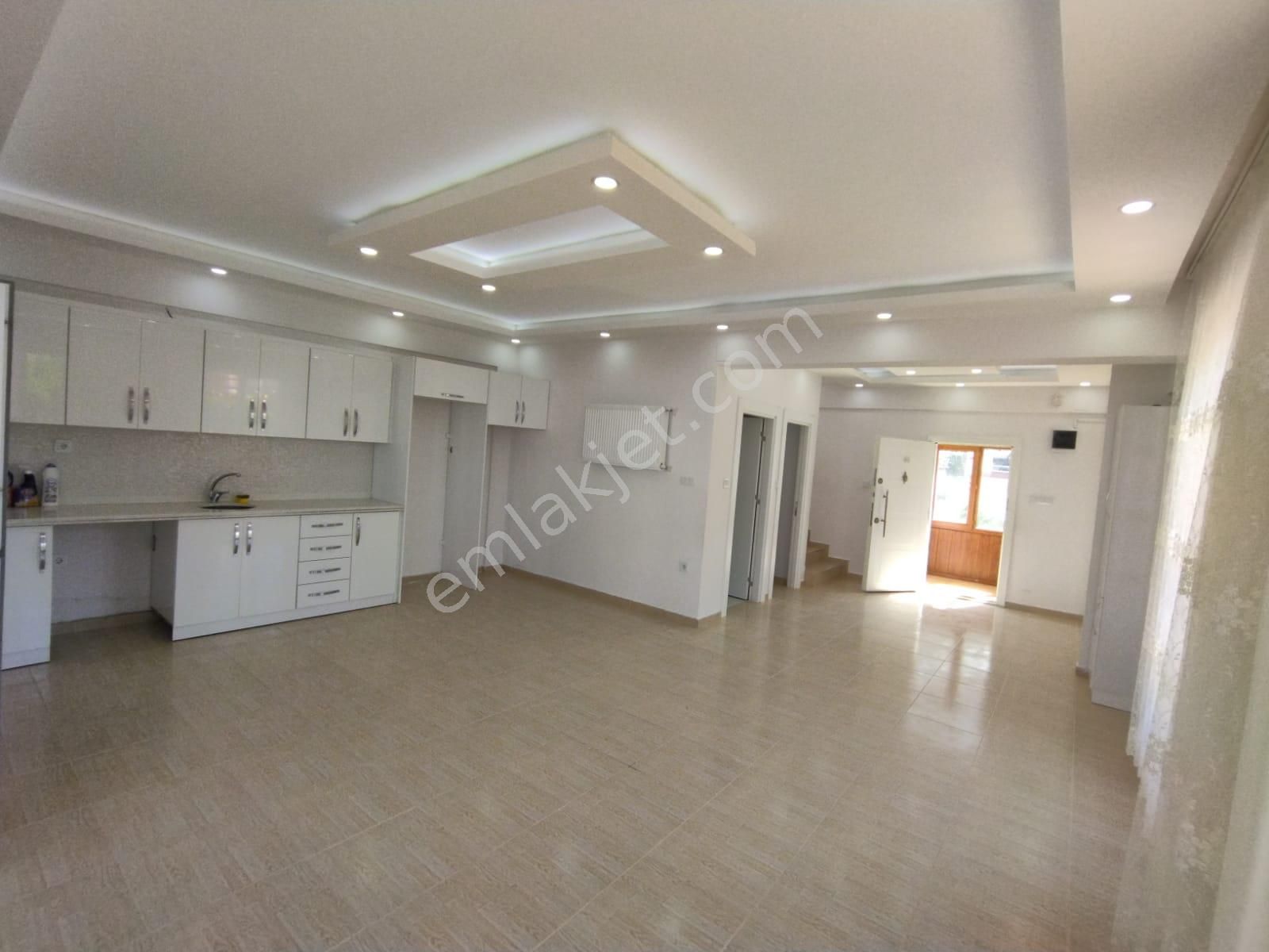 Gaziantep Oguzeli Kiralik Ev Emlakjet