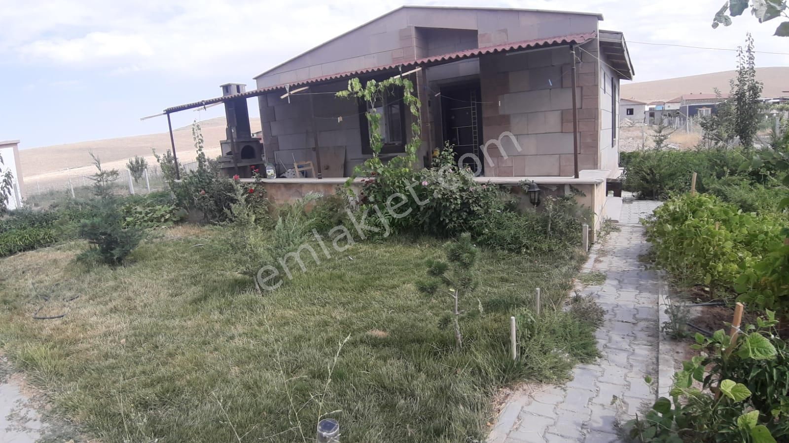 emlakcidan kayseri incesu uckuyu mahallesi 1 1 satilik mustakil 305 000 tl 10237286 emlakcidan kayseri incesu uckuyu mahallesi 1 1 satilik mustakil 305 000 tl 10237286