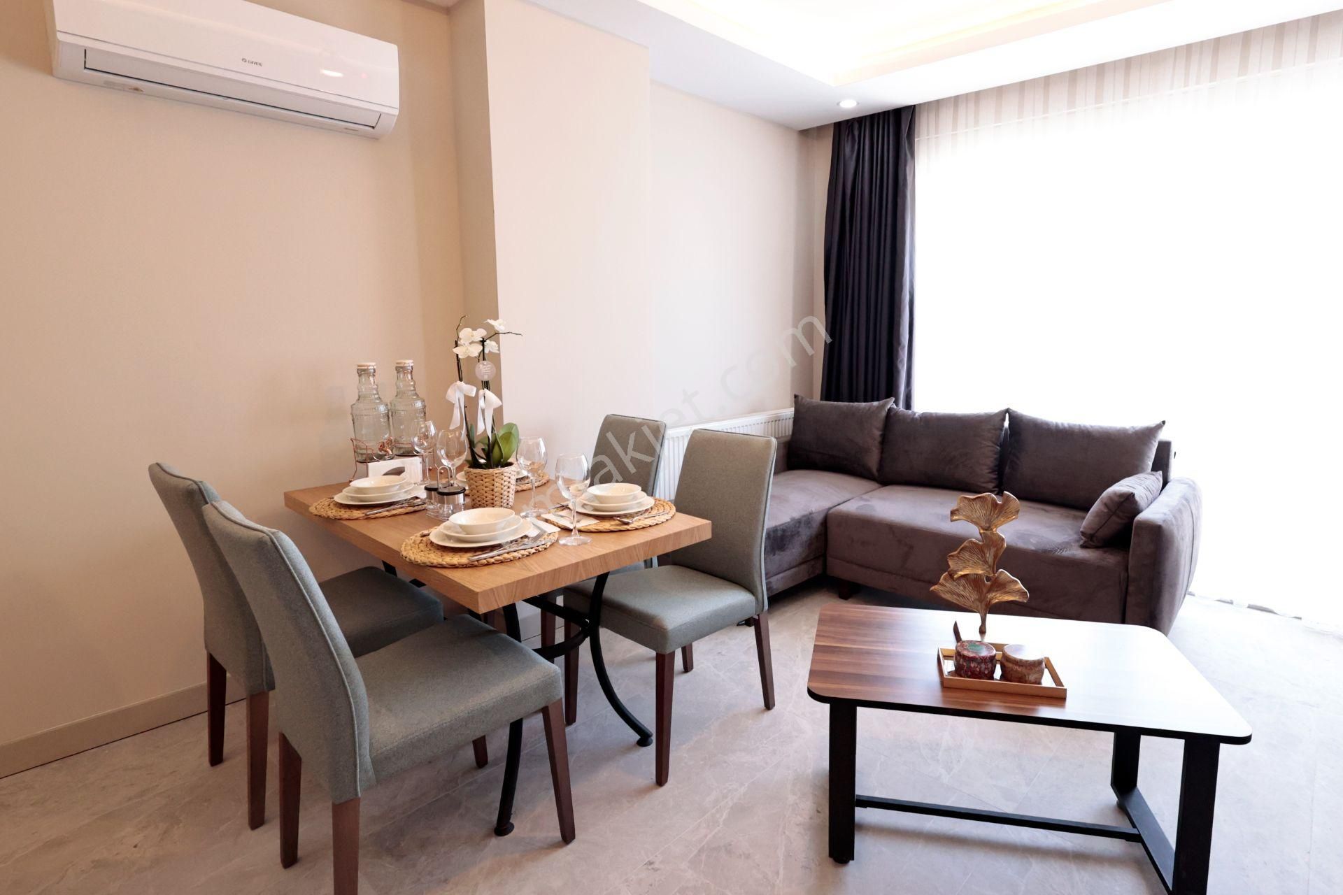 Konyaaltı Sahiline 50 Mt Havuzlu, Jakuzili Daireler - Görsel 9