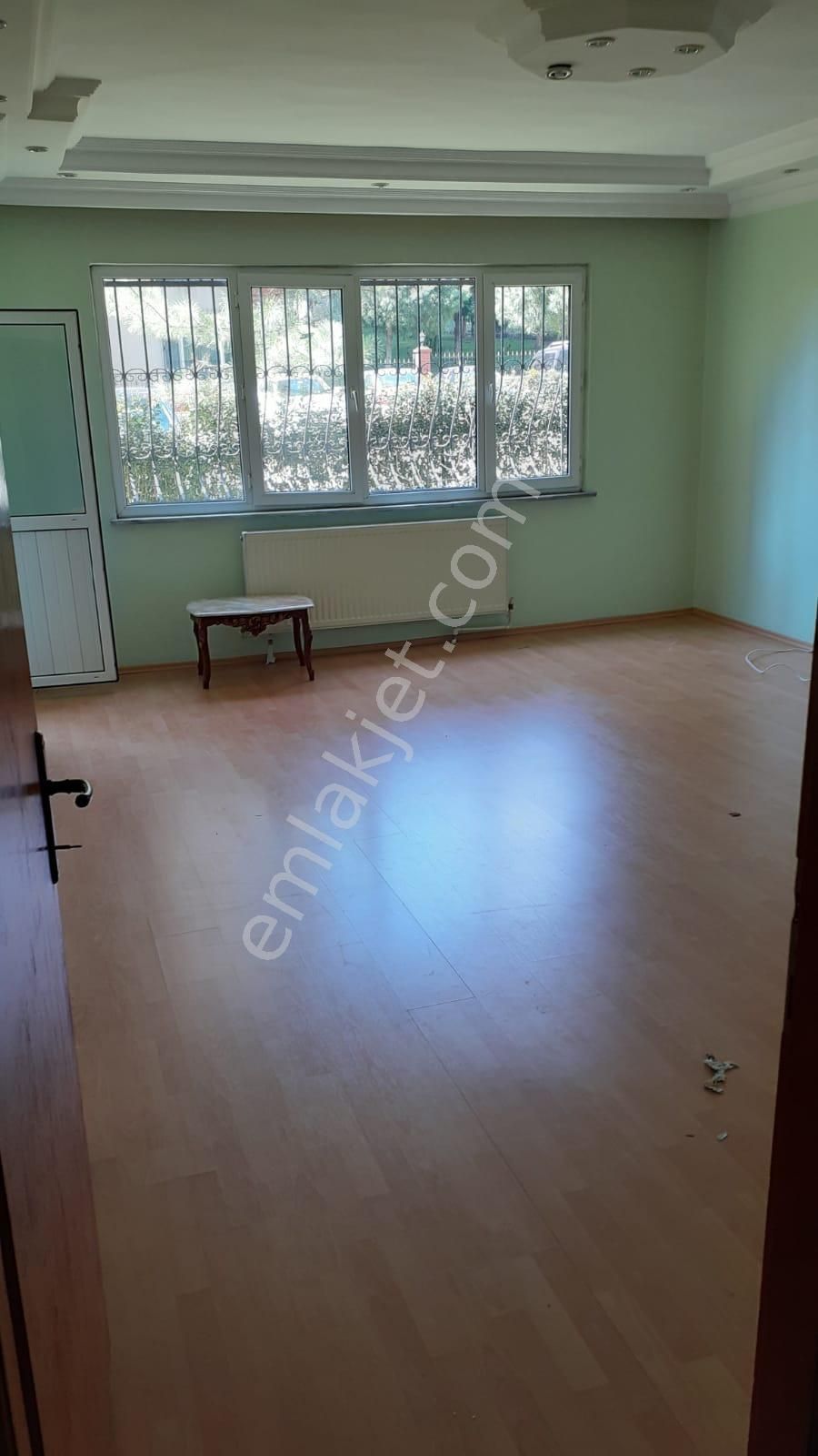 Beylikdüzü Barış Satılık Daire BEYLİKDÜZÜ BARIŞ MAHALLESİ 3+1 SATILIK İSKANLI DAİRE