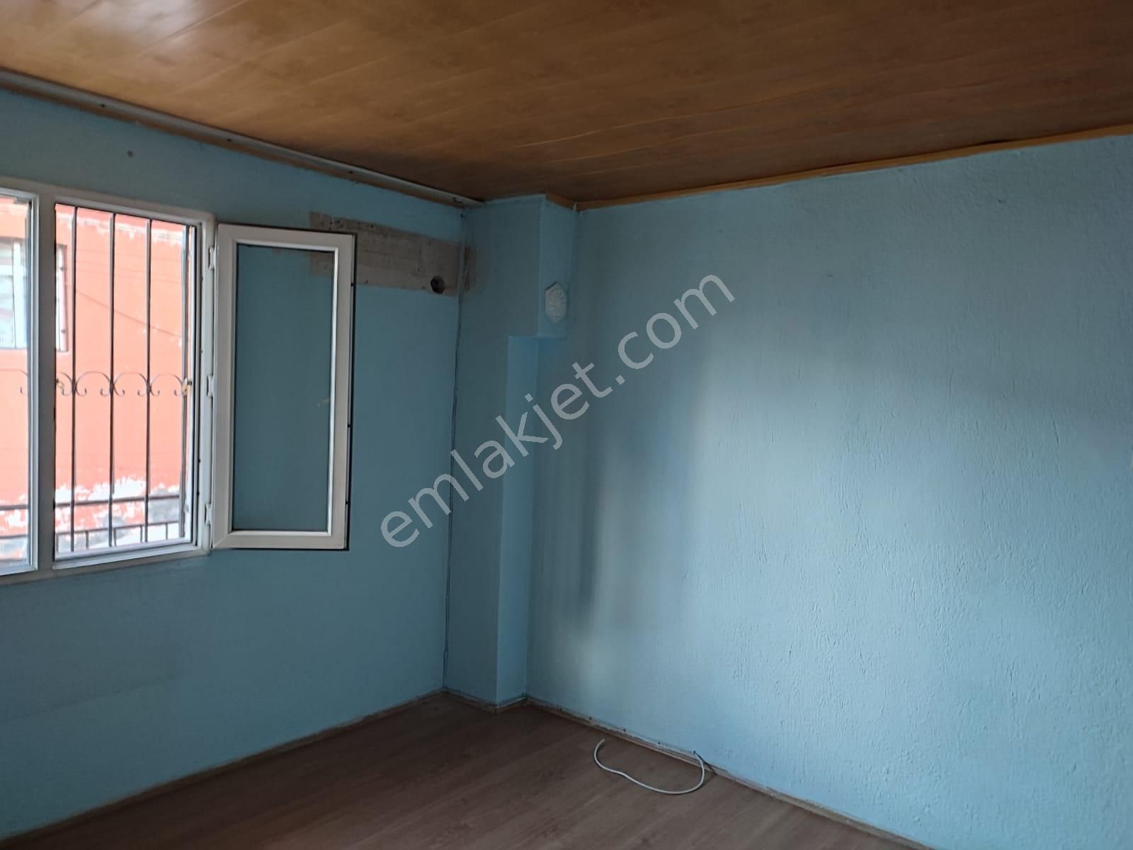 emlakcidan izmir karabaglar yunus emre mahallesi 1 1 kiralik daire 950 tl 10280539