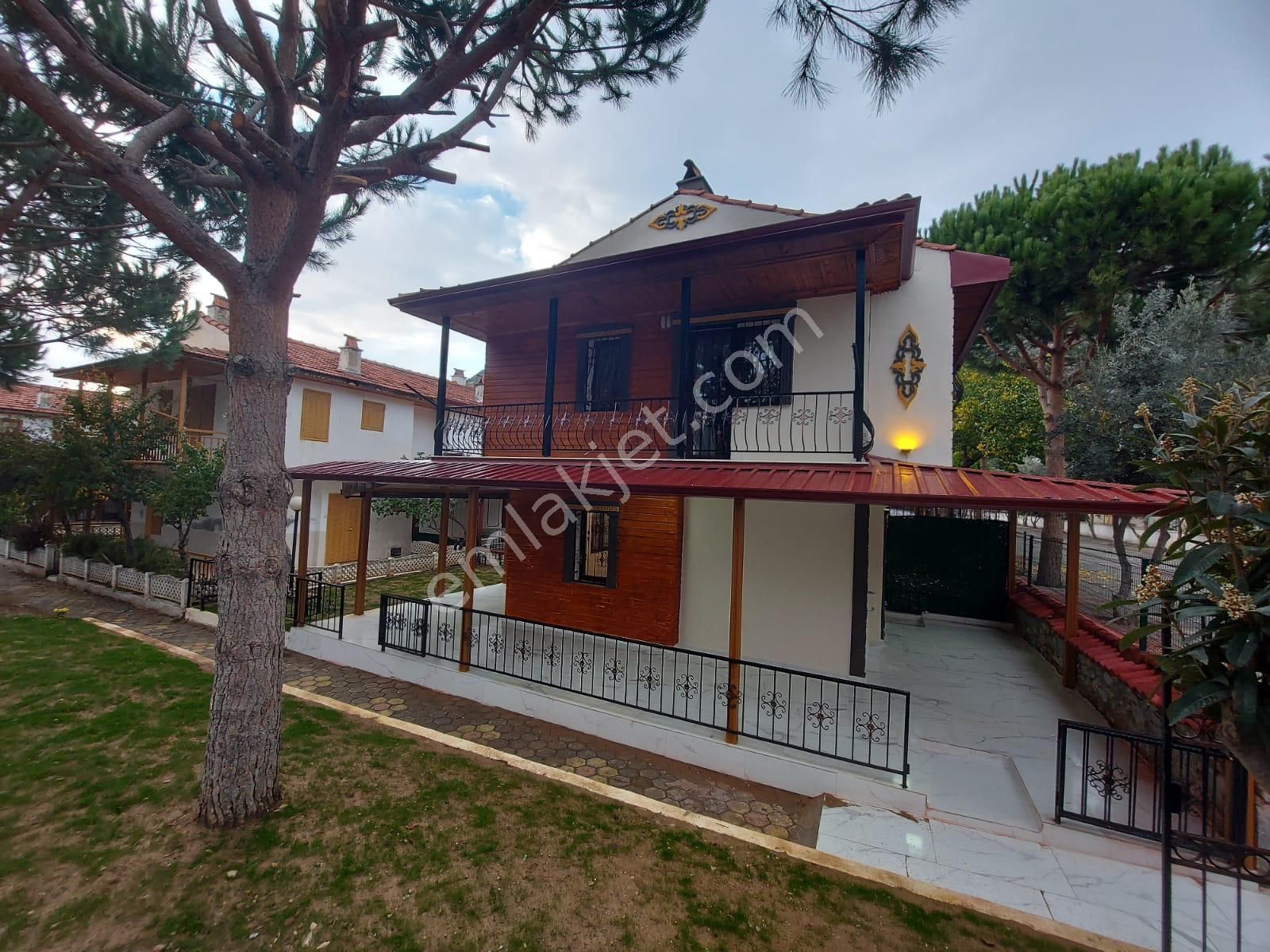 Aydın Kuşadası Yavansu Mahallesi Satılık Yazlık İlanları ve Fiyatları