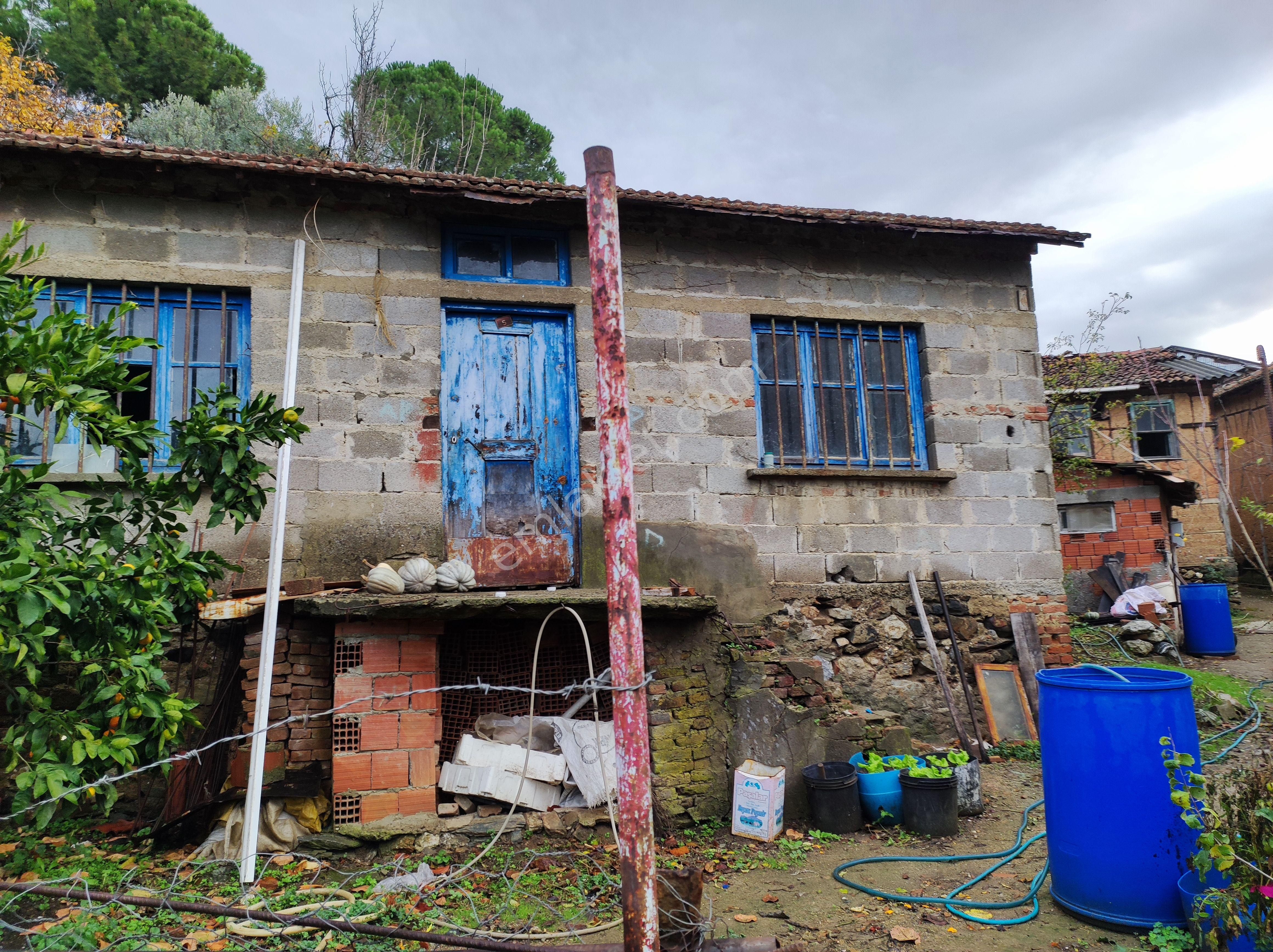 emlakcidan bursa gemlik kucukkumla mahallesi satilik muhtelif arsa 350 000 tl 10300472