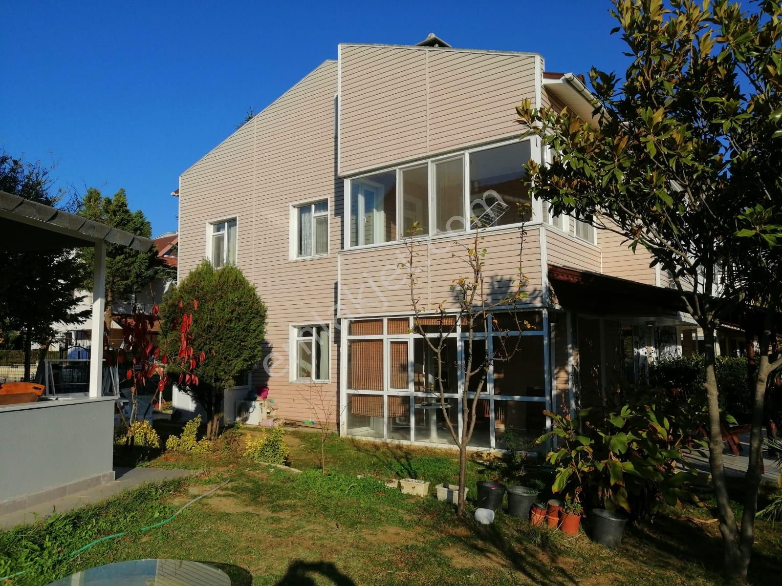 istanbul silivri sahibinden satilik villa emlakjet