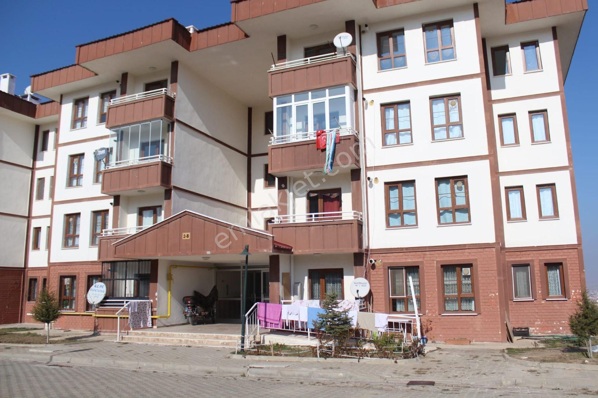 emlakcidan yozgat sorgun karsiyaka mahallesi 2 1 satilik daire 190 000 tl 10306022 emlakcidan yozgat sorgun karsiyaka mahallesi 2 1 satilik daire 190 000 tl 10306022