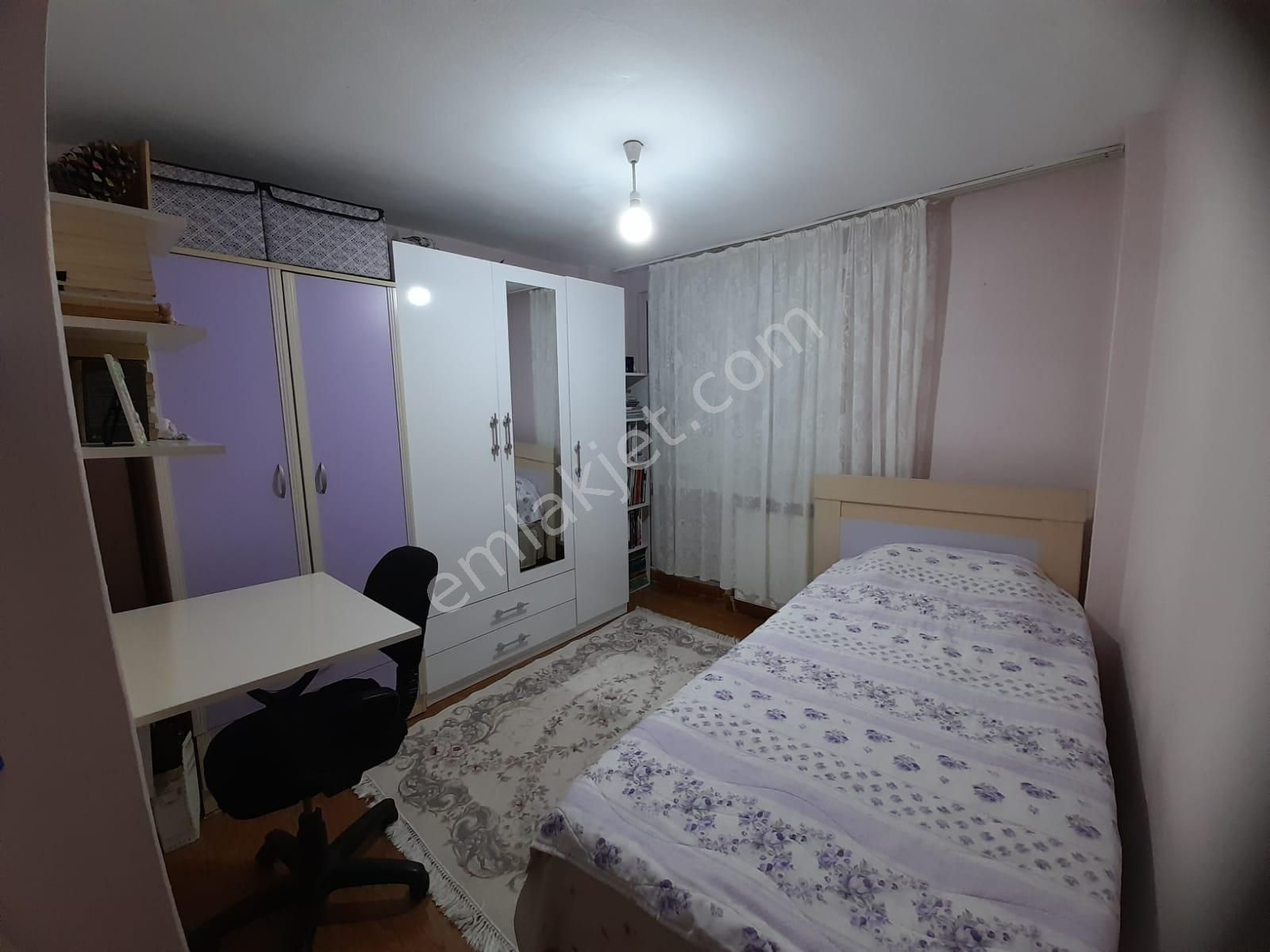 sahibinden istanbul sultangazi sultanciftligi mahallesi 2 1 satilik daire 300 000 tl 10312737