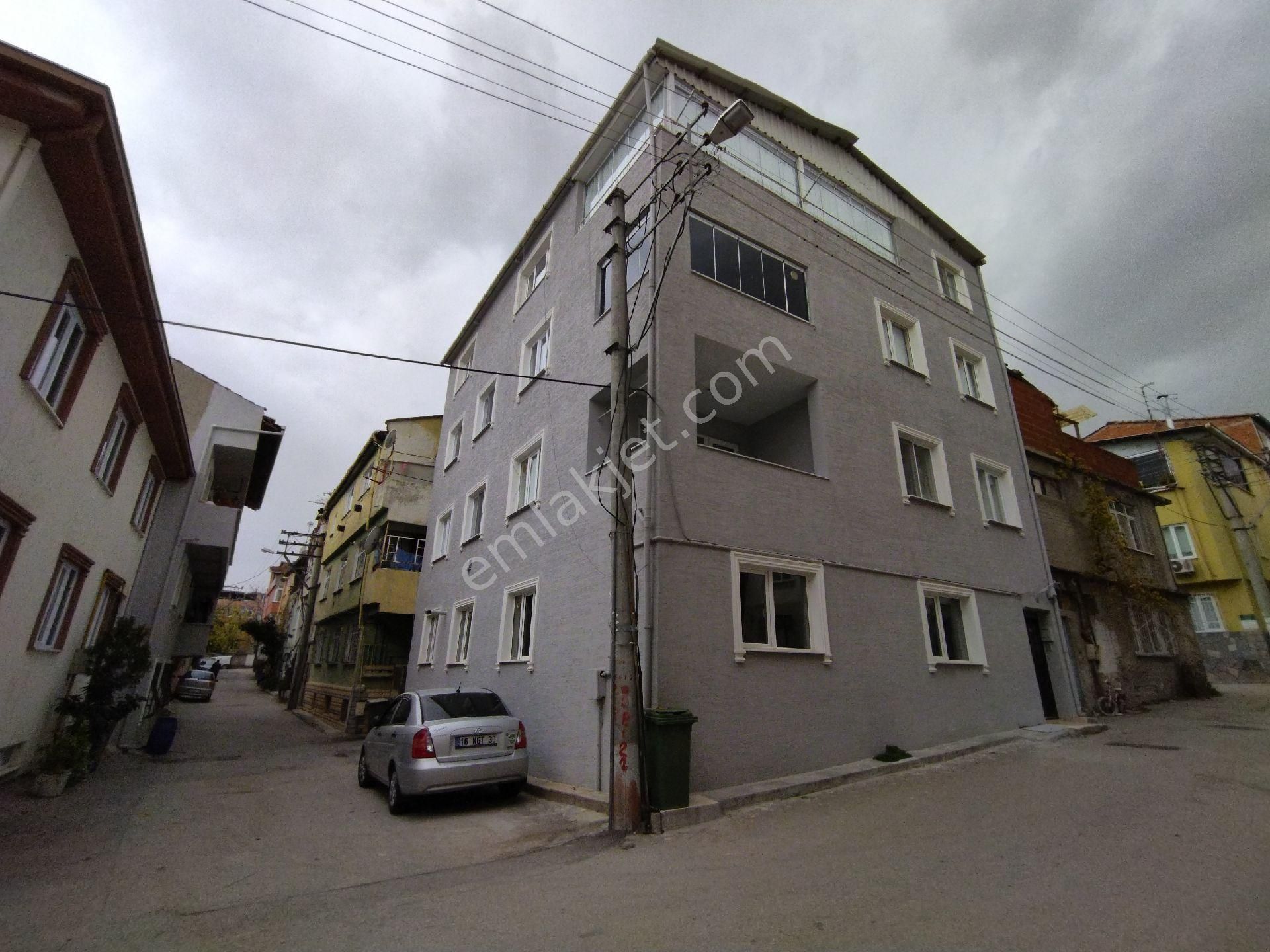 emlakcidan bursa osmangazi baglarbasi mahallesi 3 1 kiralik daire 1 200 tl 10315316