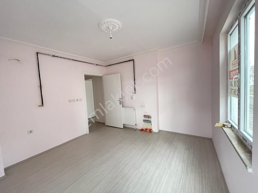 emlakcidan corum corum merkez gulabibey mahallesi 2 1 satilik daire 260 000 tl 10316531