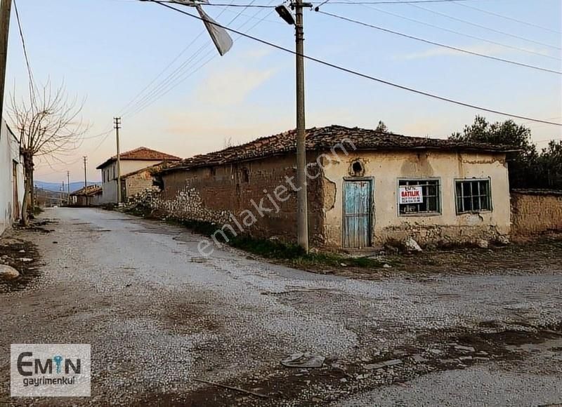 manisa akhisar satilik mustakil ev ilanlari ve fiyatlari