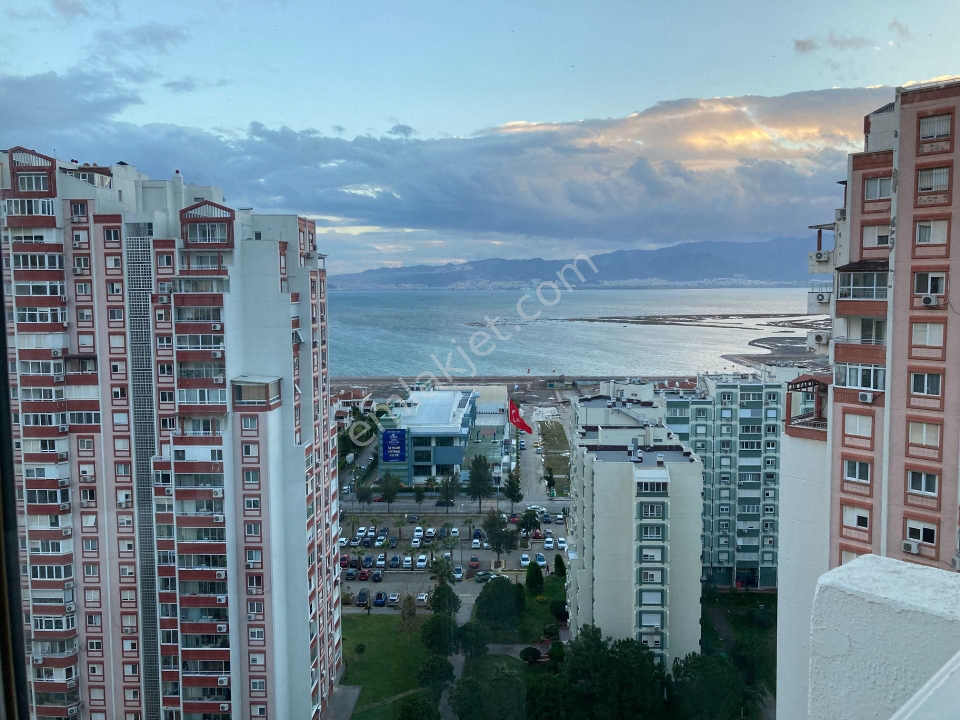 emlakcidan izmir karsiyaka mavisehir mahallesi 2 1 kiralik daire 7 000 tl 10346216