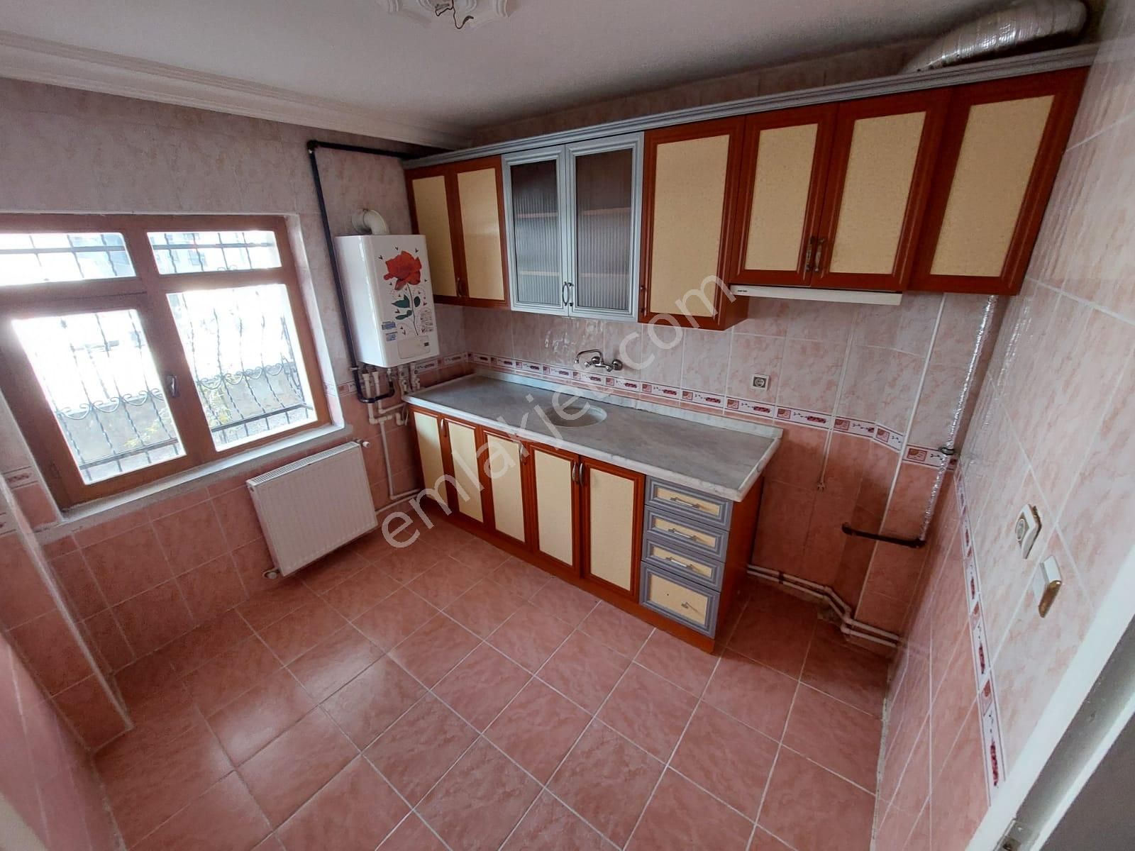 emlakcidan ankara sincan malazgirt mahallesi 3 1 kiralik daire 1 250 tl 10347596