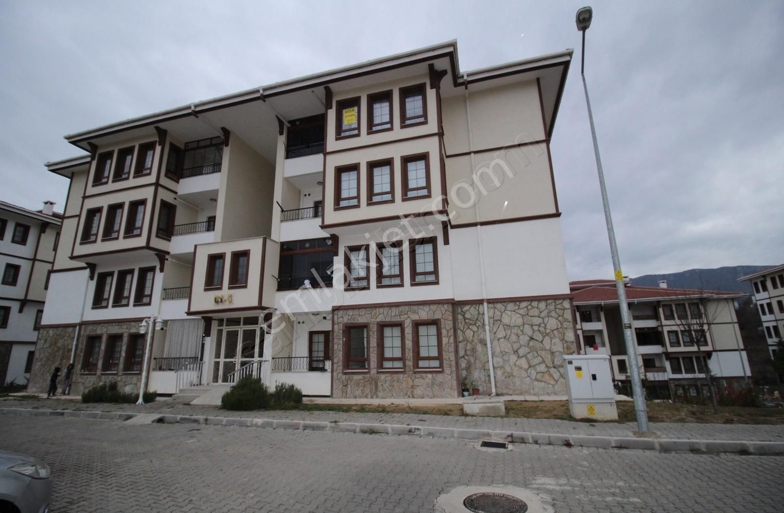 emlakcidan karabuk safranbolu kirkille mahallesi 3 1 satilik daire 325 000 tl 10350566