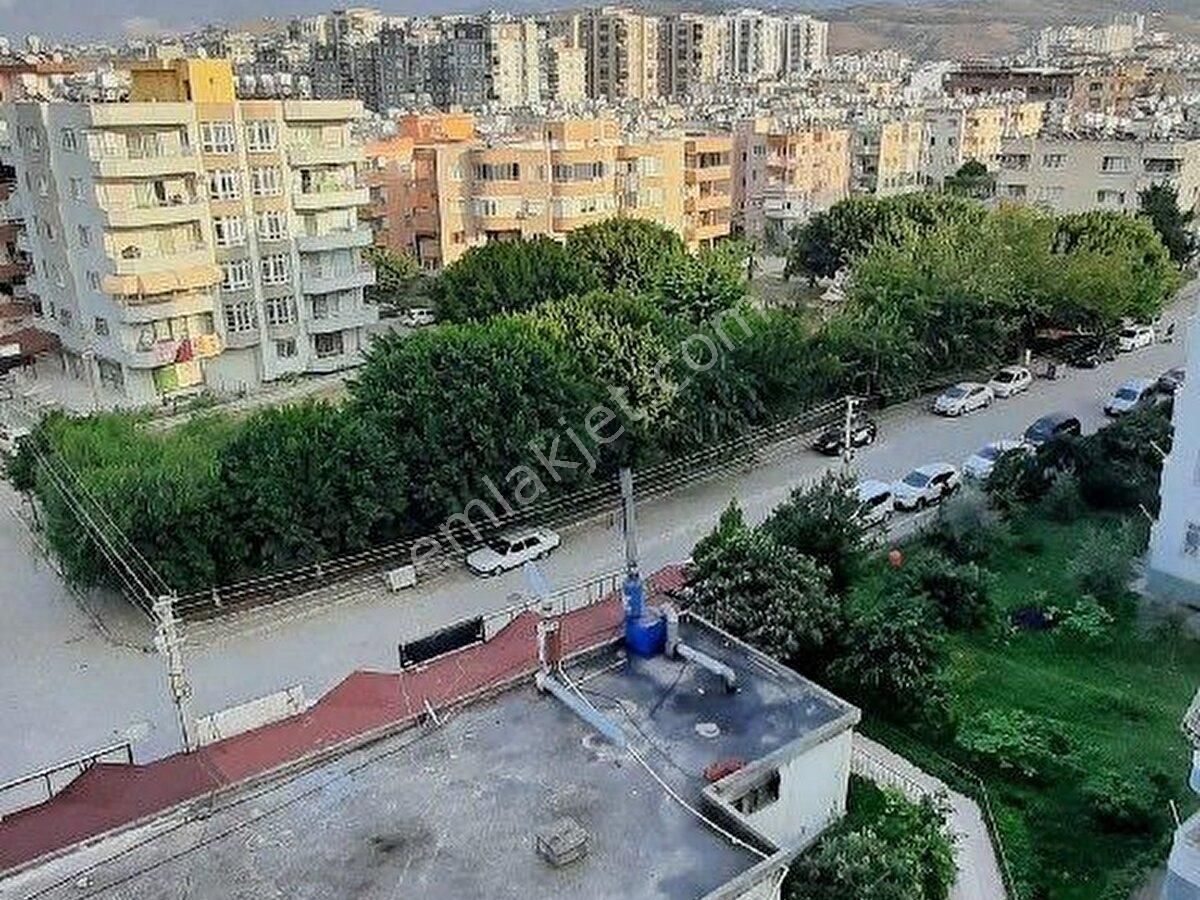 emlakcidan hatay iskenderun mustafa kemal mahallesi 3 1 satilik daire 320 000 tl 10352594 emlakcidan hatay iskenderun mustafa kemal mahallesi 3 1 satilik daire 320 000 tl 10352594