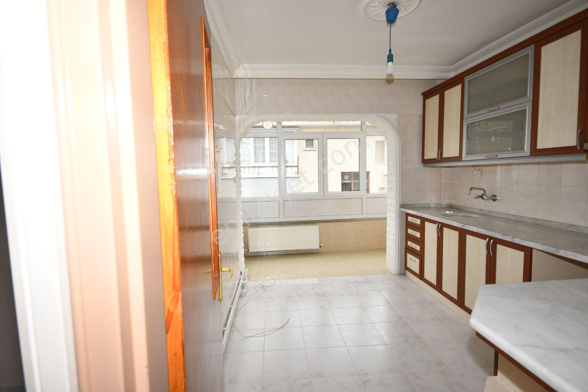 emlakcidan ankara pursaklar merkez mahallesi 3 1 kiralik daire 750 tl 8792024