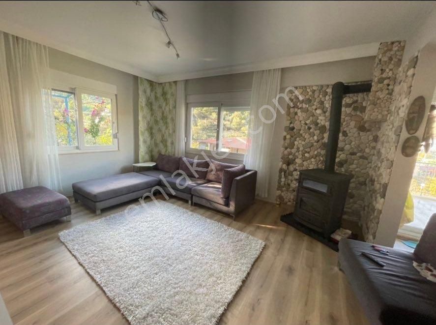 Müstakil Bahçeli 3 Katlı Daire - Görsel 9