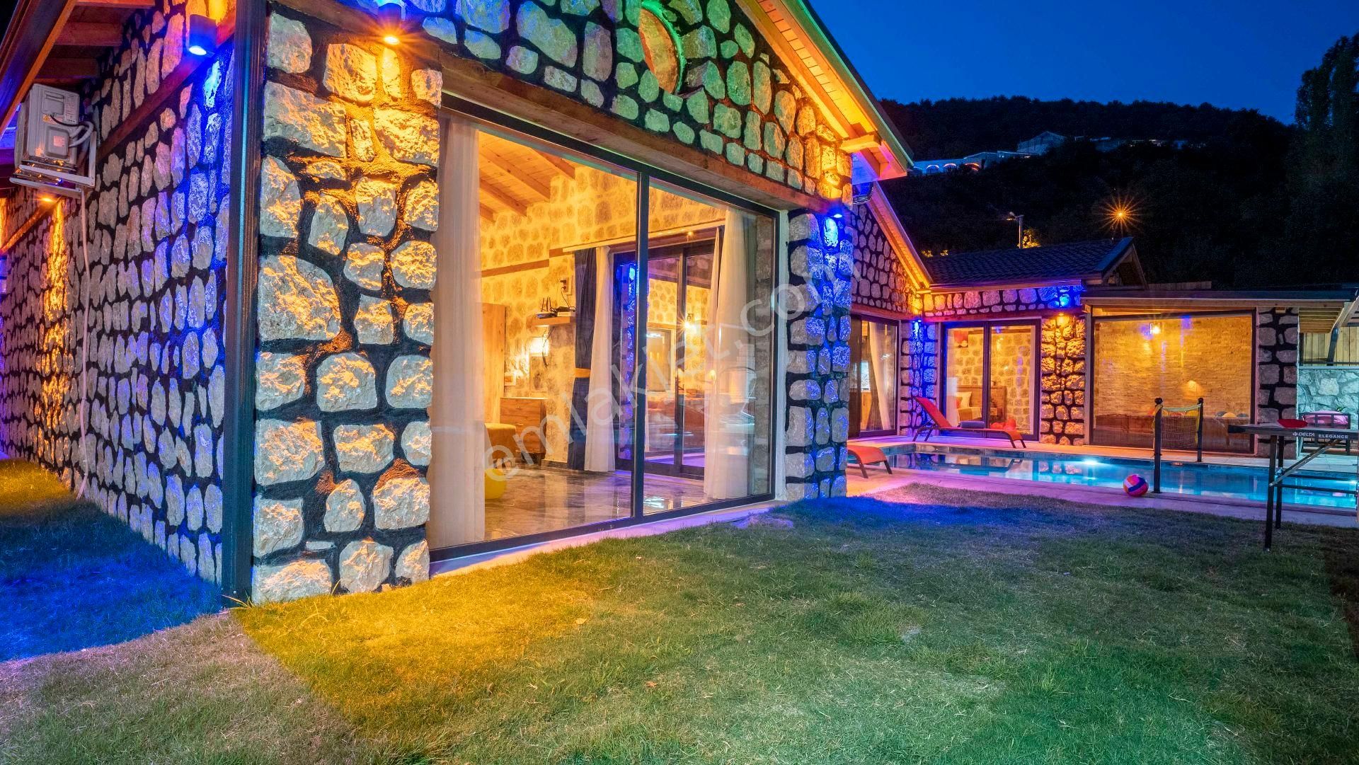 Antalya Kaş İslamlar'da Satılık Lüks Villa - Görsel 18