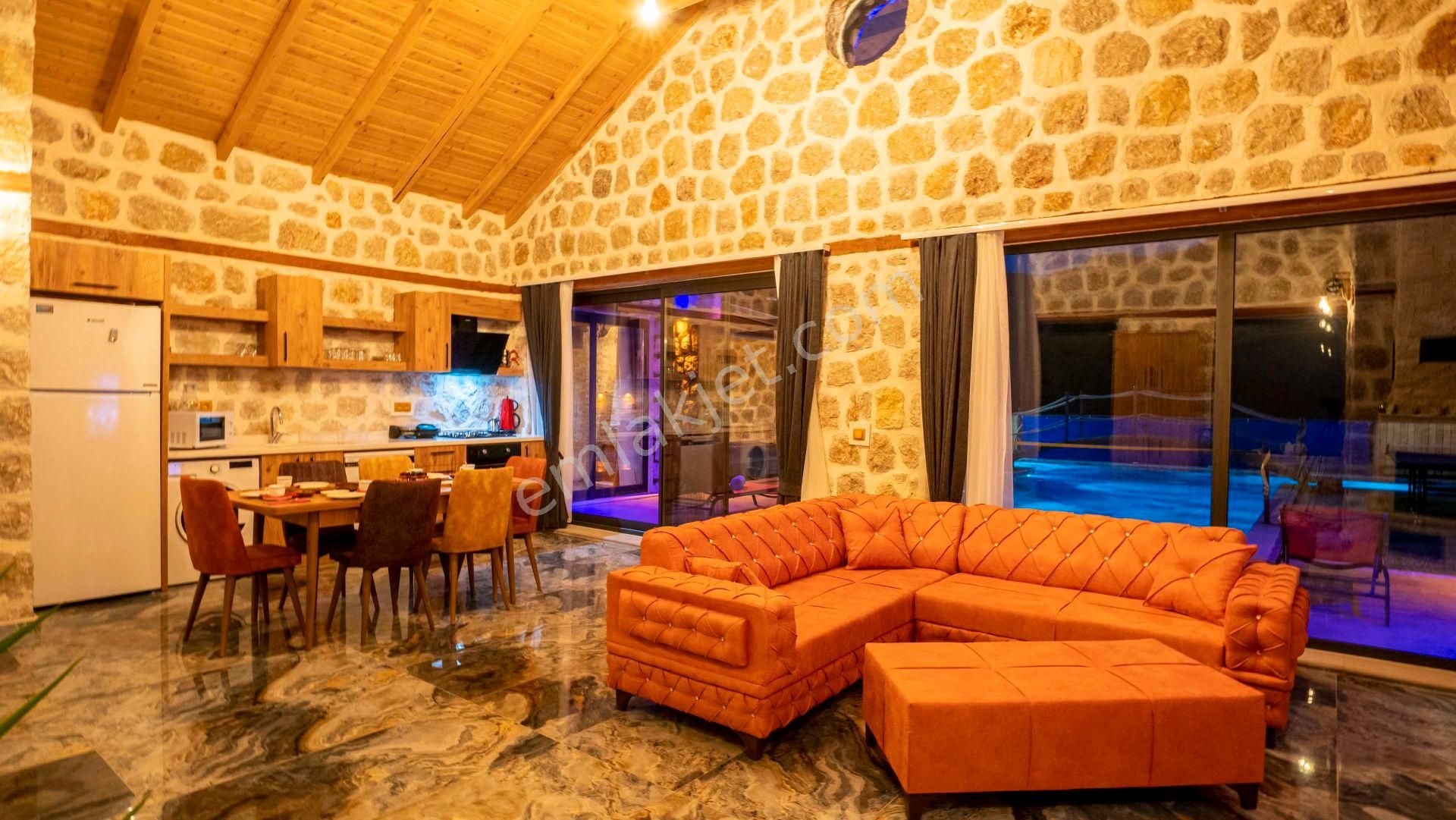 Antalya Kaş İslamlar'da Satılık Lüks Villa - Görsel 17