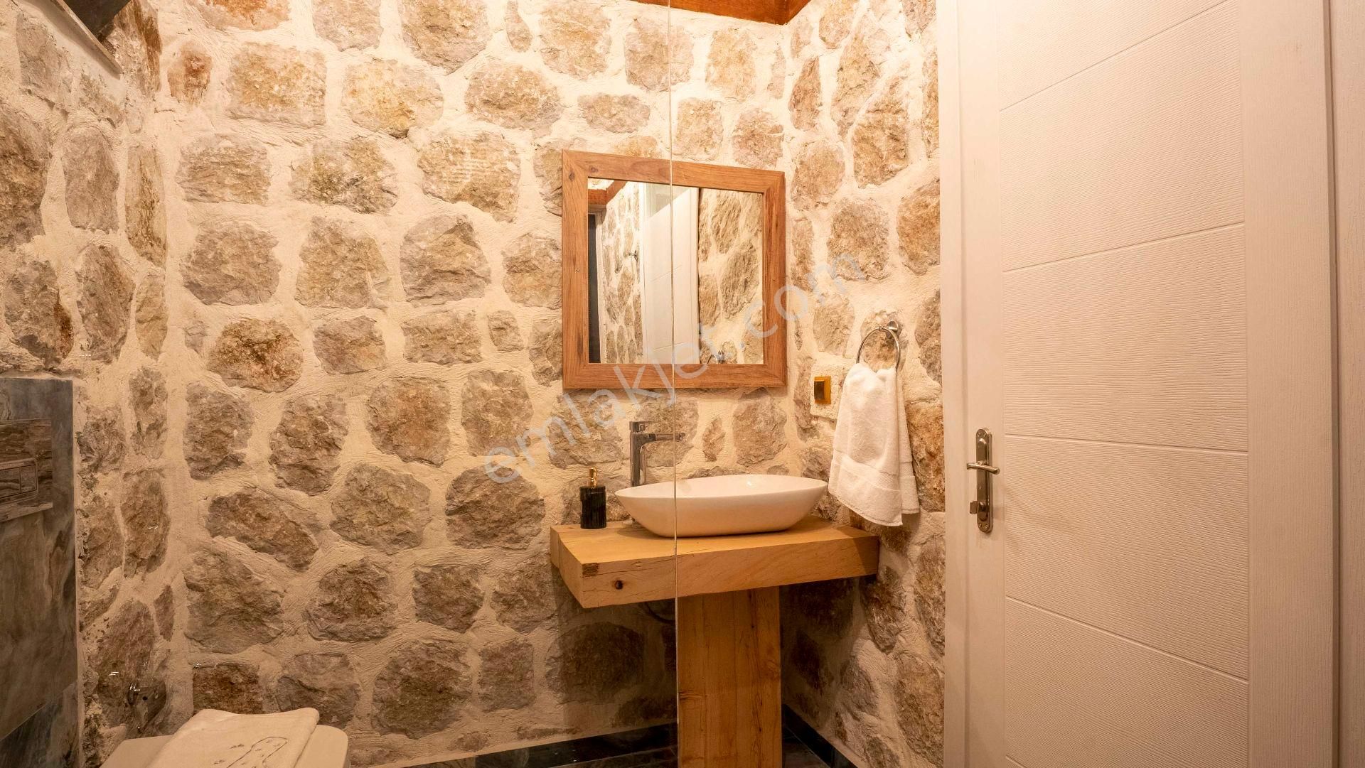 Antalya Kaş İslamlar'da Satılık Lüks Villa - Görsel 9