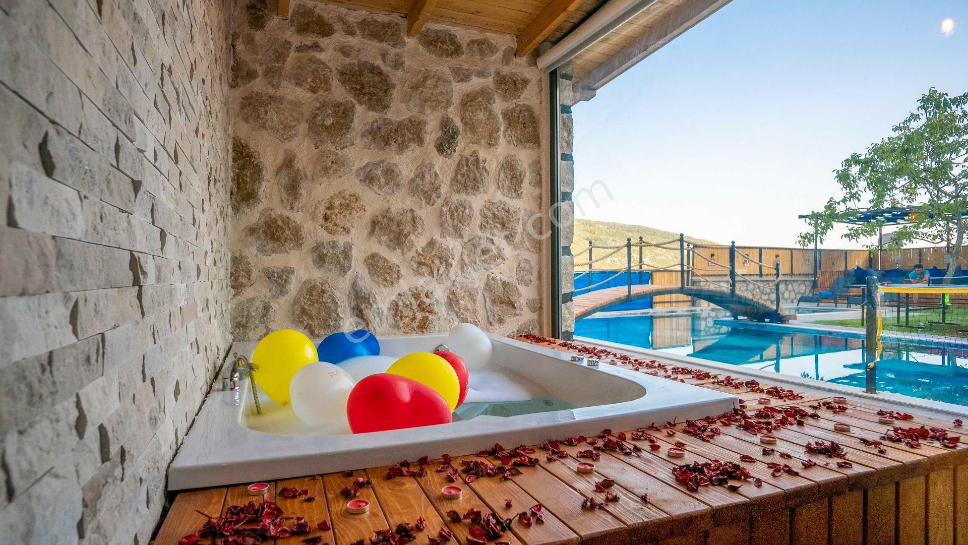 Antalya Kaş İslamlar'da Satılık Lüks Villa - Görsel 16