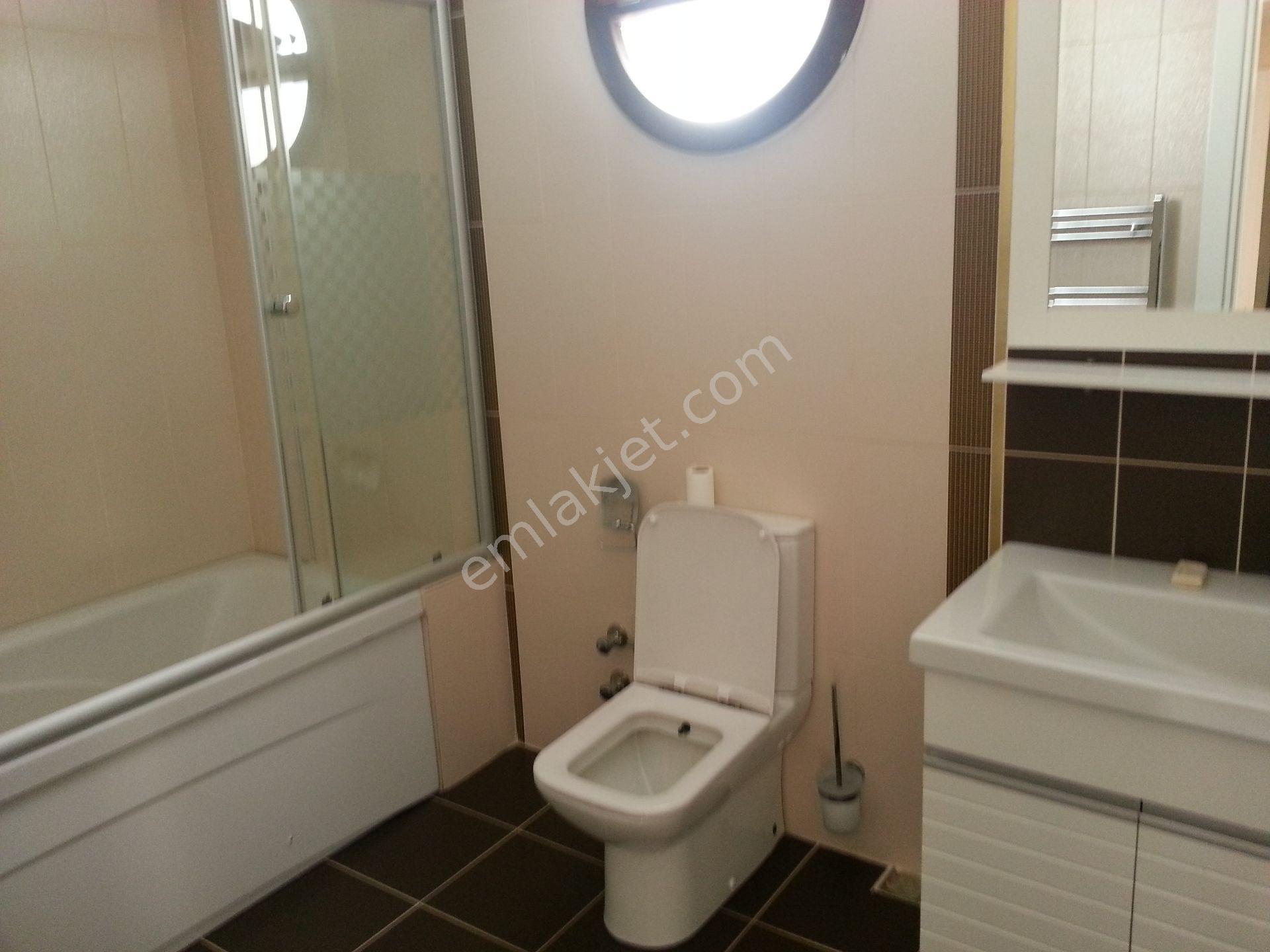 Başiskele Panorama 1 Sitesinde Deniz Manzaralı 4+1 Çatı Dubleks Kiralık - Görsel 15