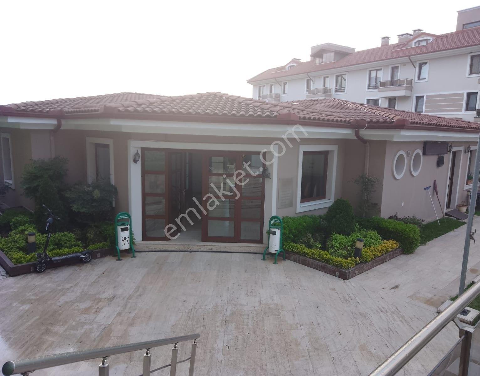 Başiskele Panorama 1 Sitesinde Deniz Manzaralı 4+1 Çatı Dubleks Kiralık - Görsel 20