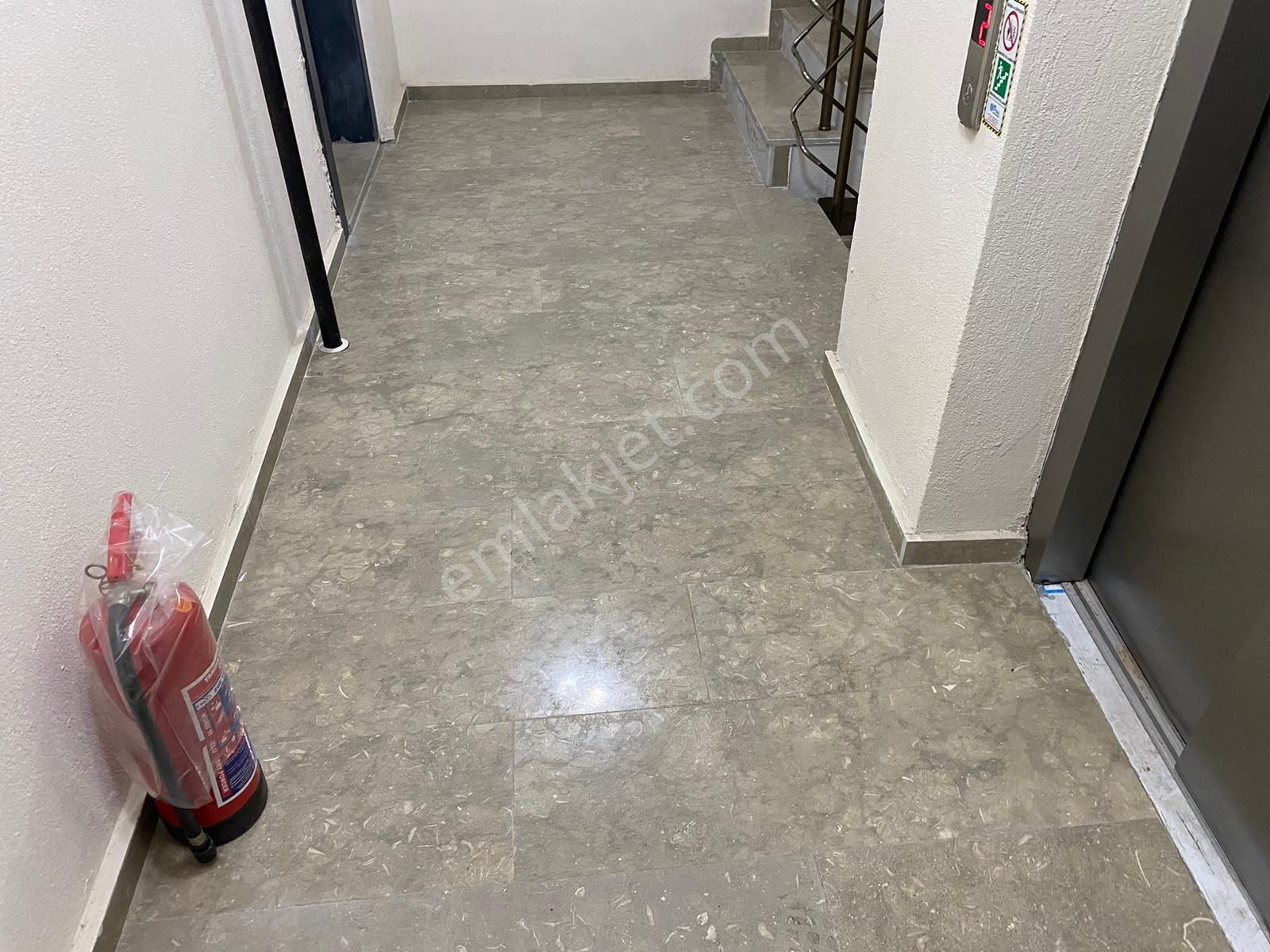 Noktada Caddeye Yakın 3+1 Yeni Binada Sıfır Daire - Görsel 23