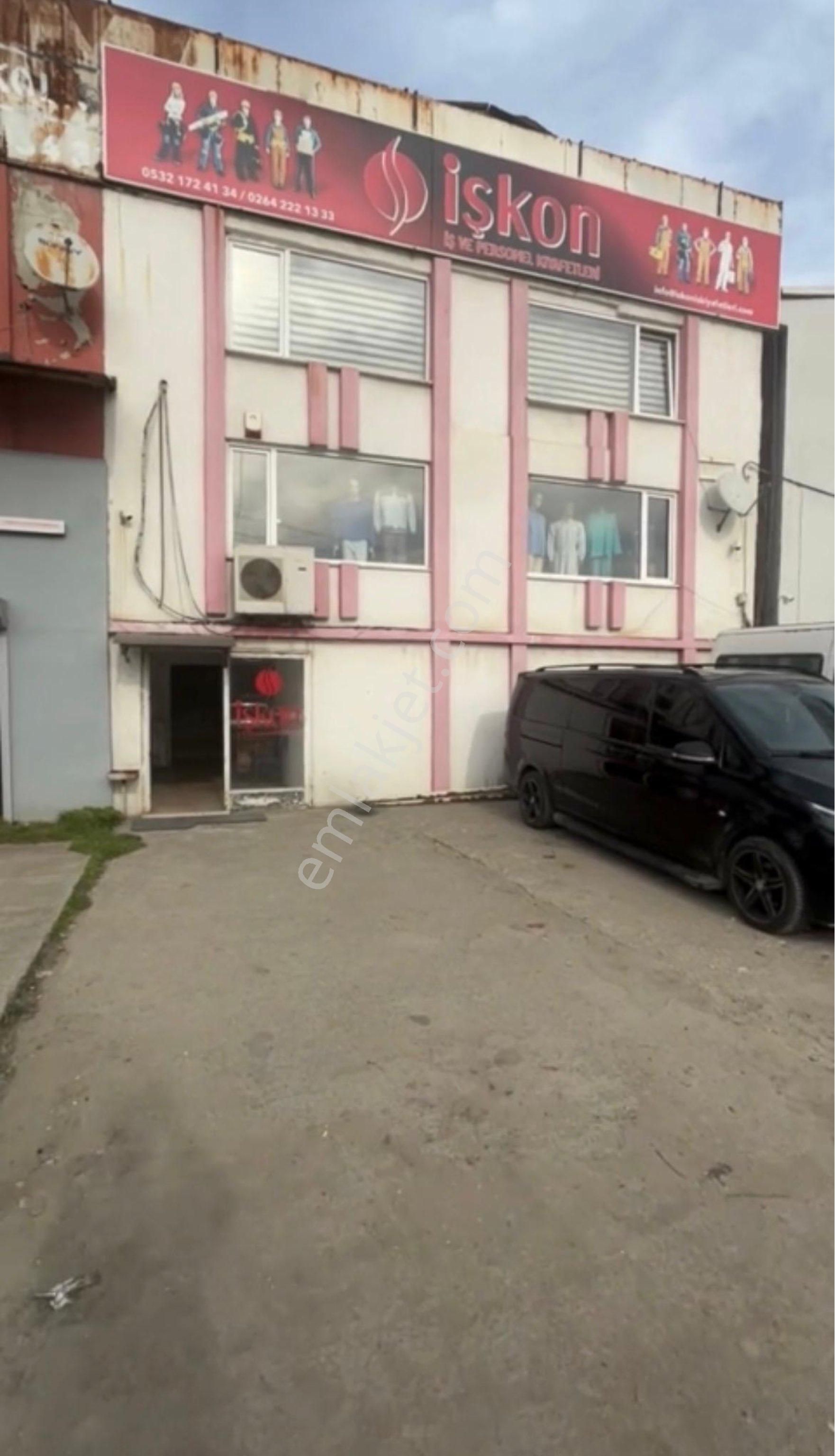 Dörtyol Sanayi Bölge Trafik Yanı Satılık 11oo M2 Komple Bina