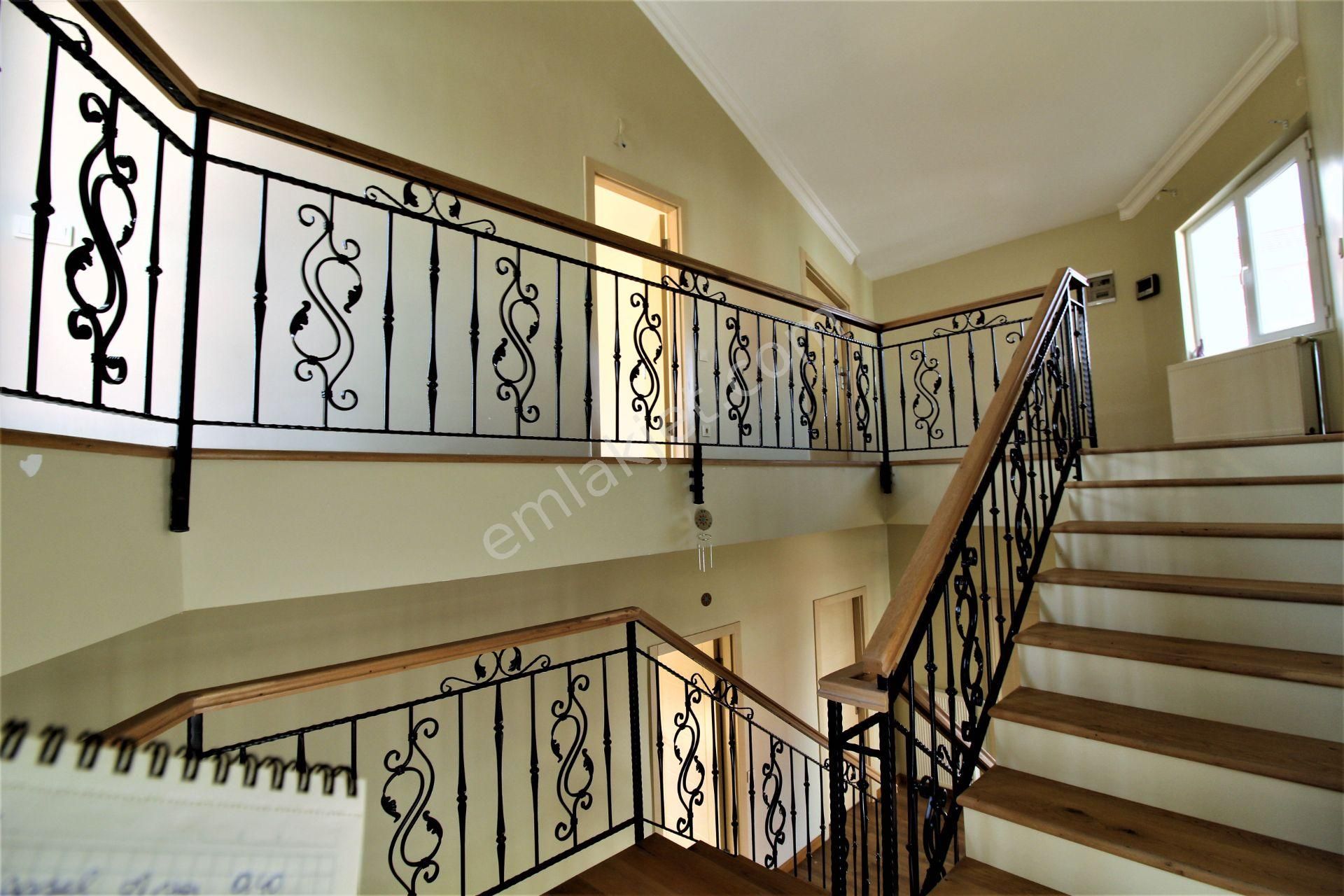 Ahmet Taner Kışlalı Kiralık Villa 7+2 450m2 Park Caddesi Çankaya - Görsel 32