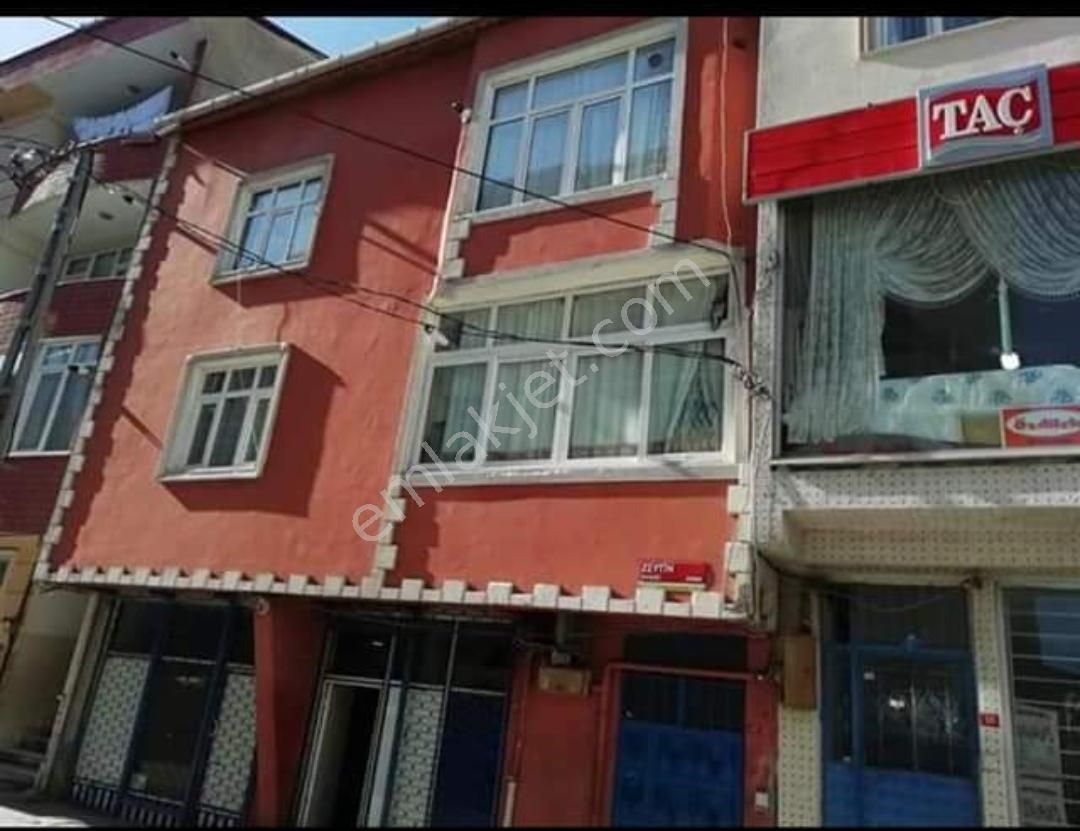 Satılık Müstakil 3 Katlı Bina - Görsel 2