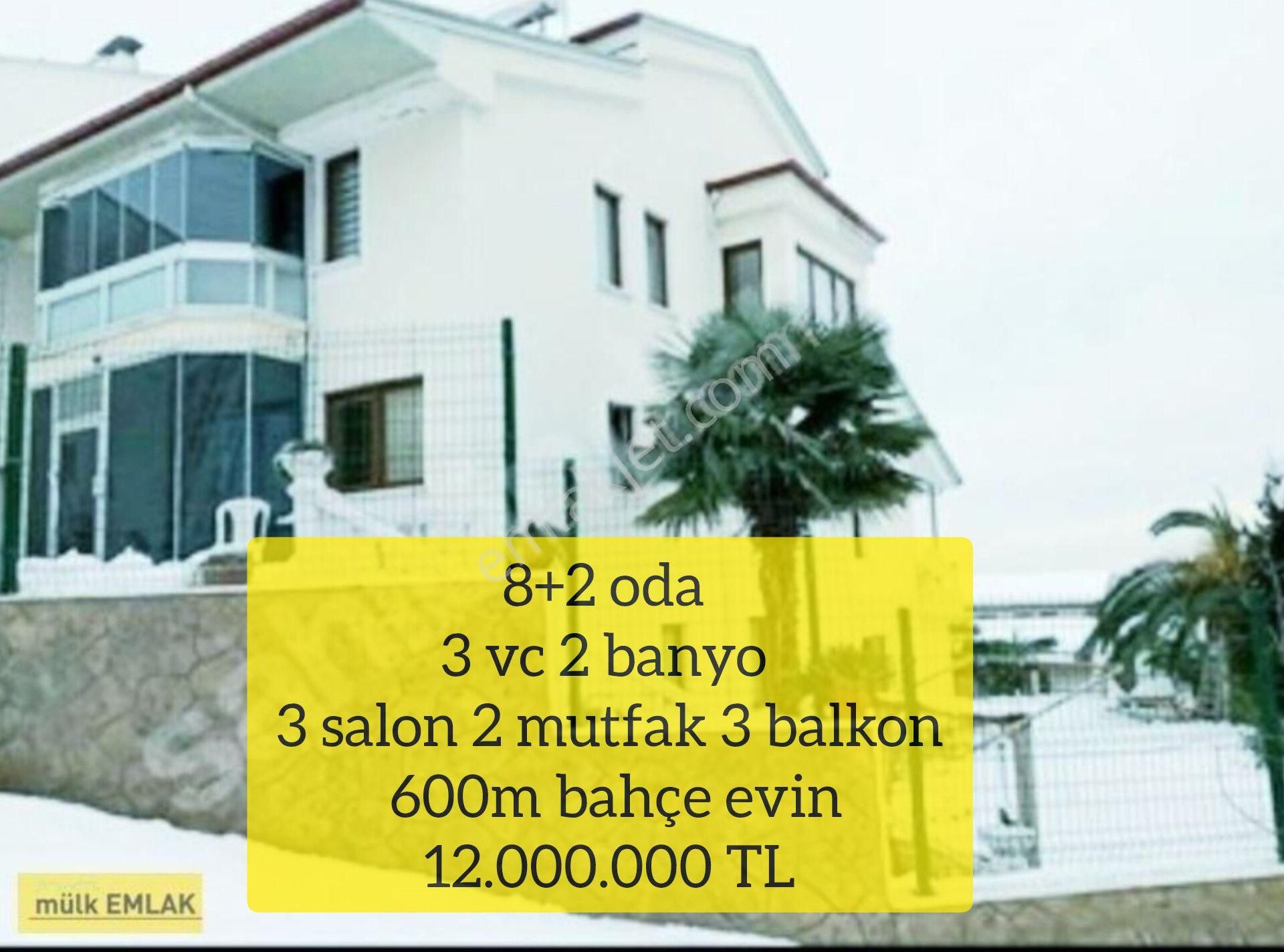 Bulancak Küçüklü Köyü (Üst) Satılık Bina (39 ) 8+2 Oda 3 Vc 2 Banyo 3 Salon 2 Mutfak 3 Balkon 600m Bahçe Evin