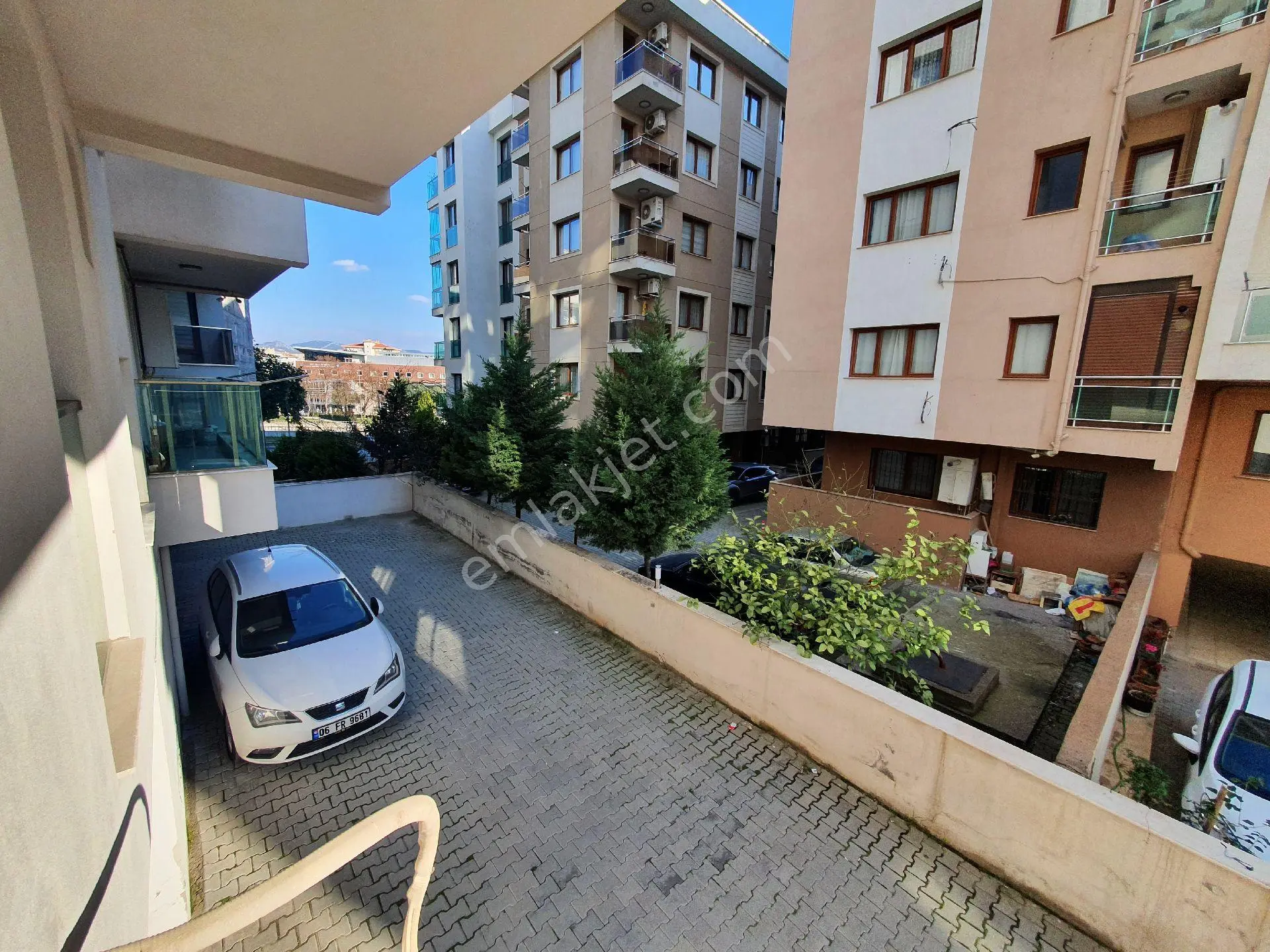 Bornova Da 1+1 Kiralık - Görsel 2