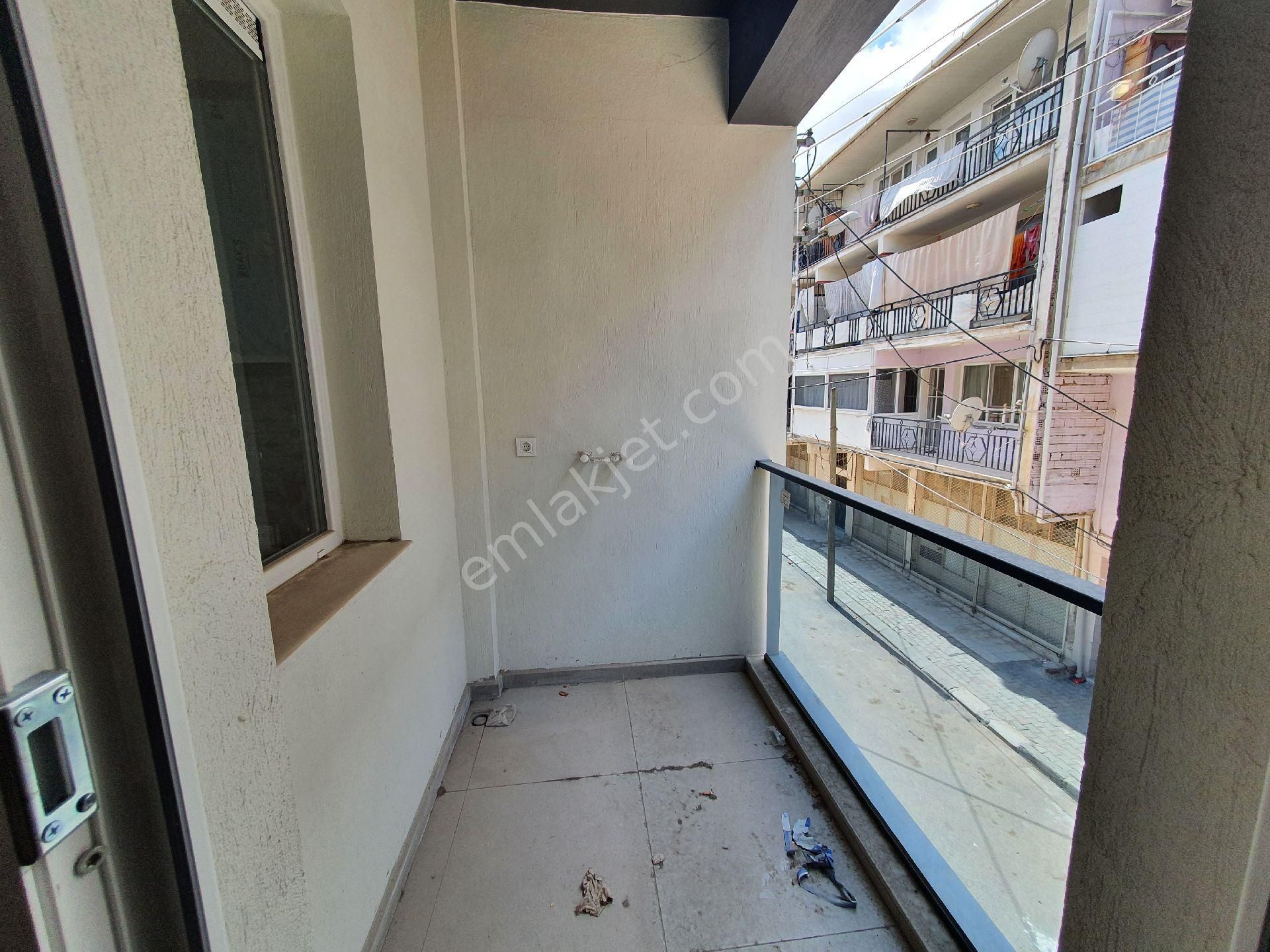 Bornova Da Satılıık 2+1 Satılık Lüks Daireler - Görsel 8