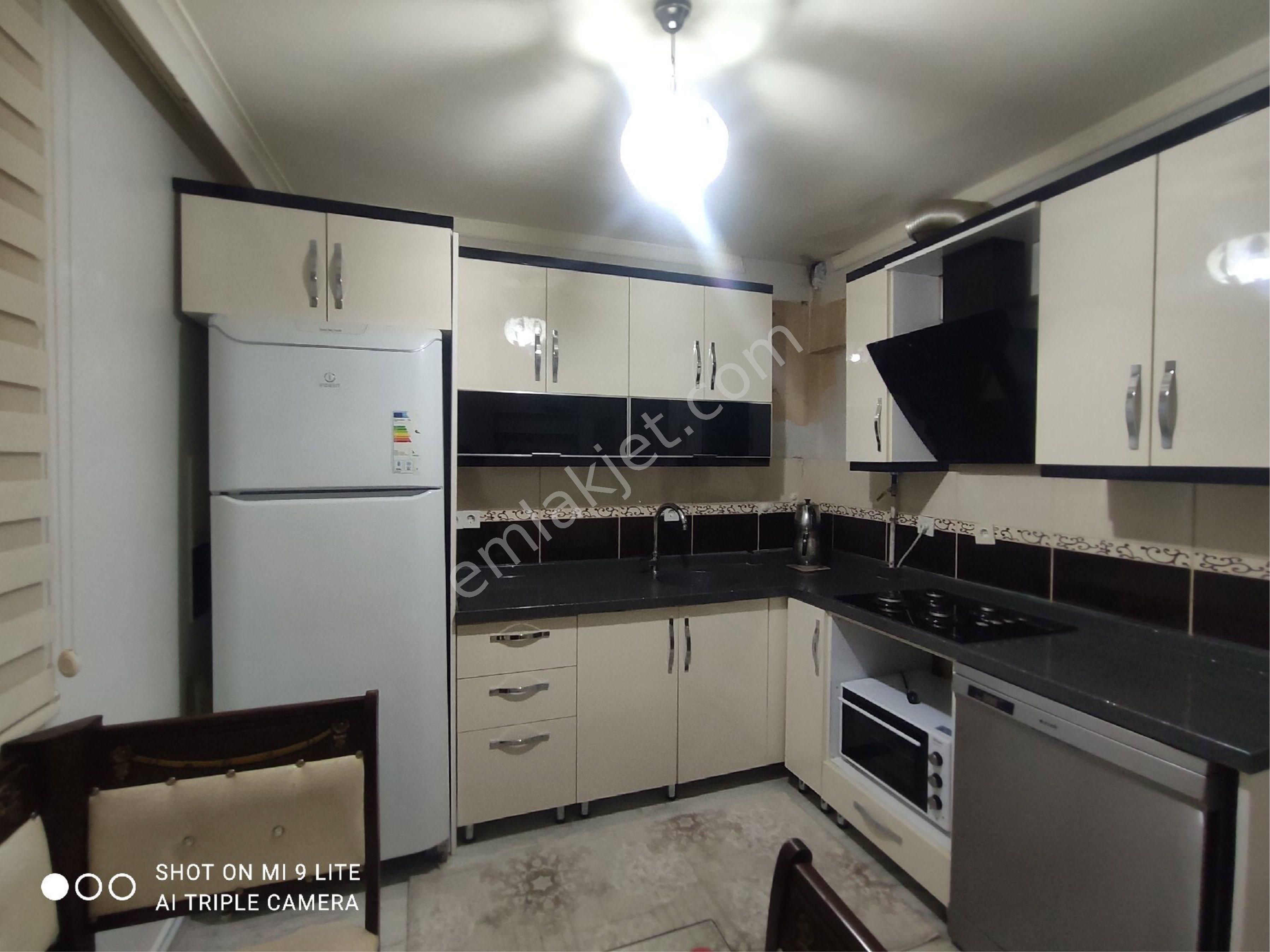 Konut'tan Yenimahallede Yapılı Eşyalı 3+1 Kiralık Daire
