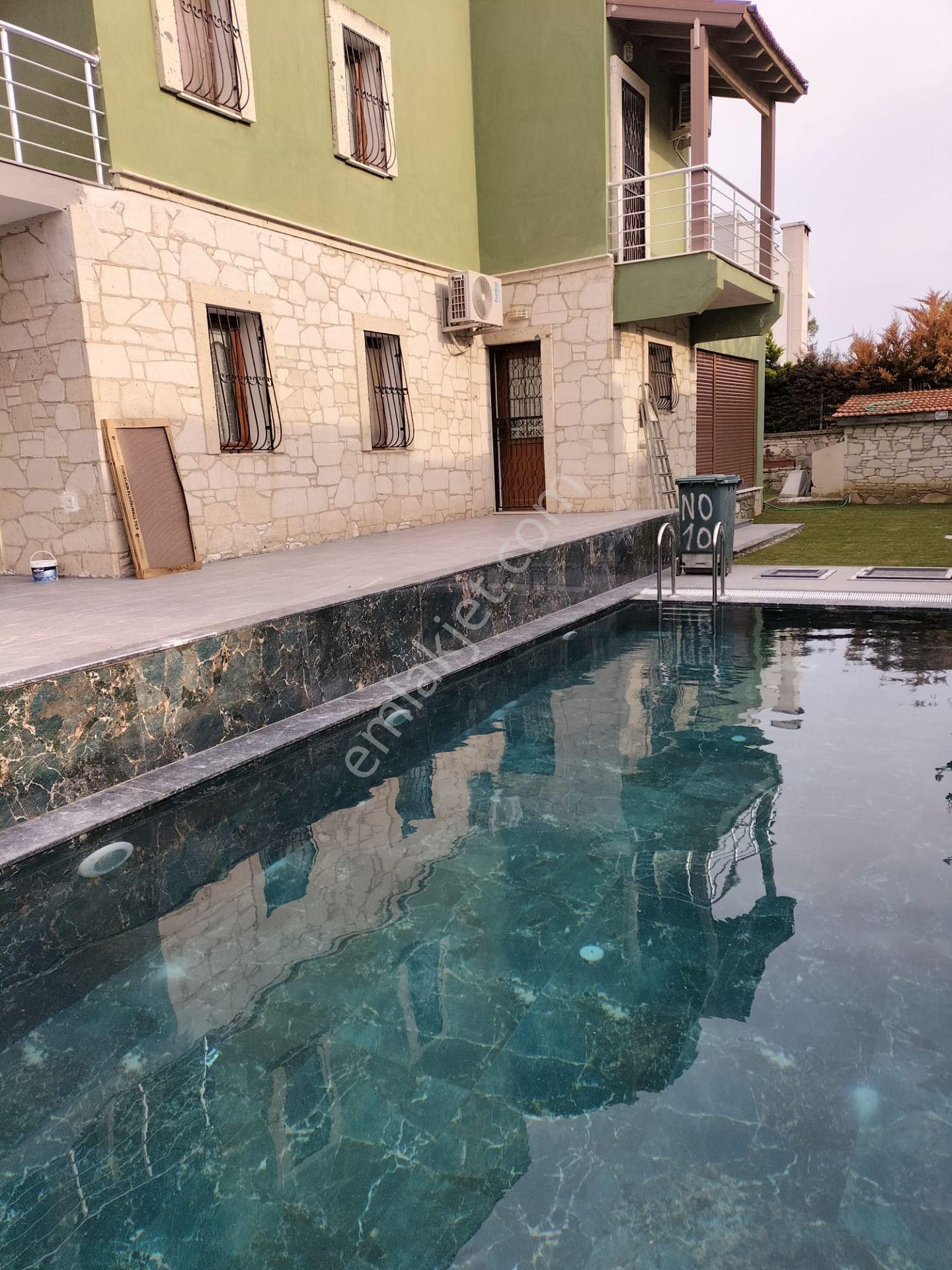 Alaçatı Göbene De Sezonluk Kiralık Müstakil Ev Ve Havuzlu Villa - Görsel 28