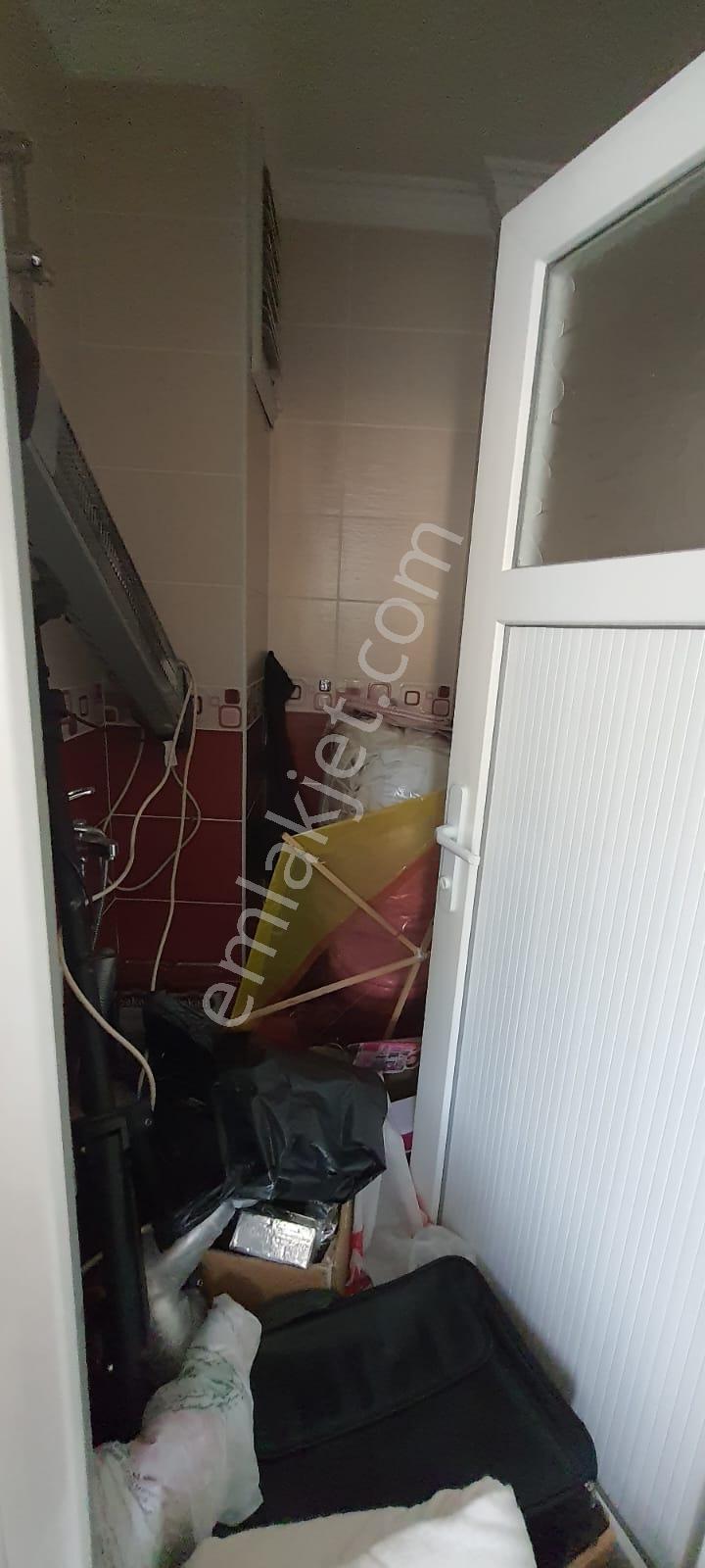Güngören Güven Mah Nefin Karşısında 13 Yıllık 5+1 230m2 Dubleks - Görsel 8