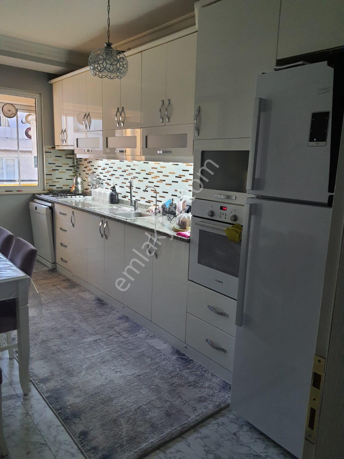 Güngören Güven Mah Nefin Karşısında 13 Yıllık 5+1 230m2 Dubleks - Görsel 11
